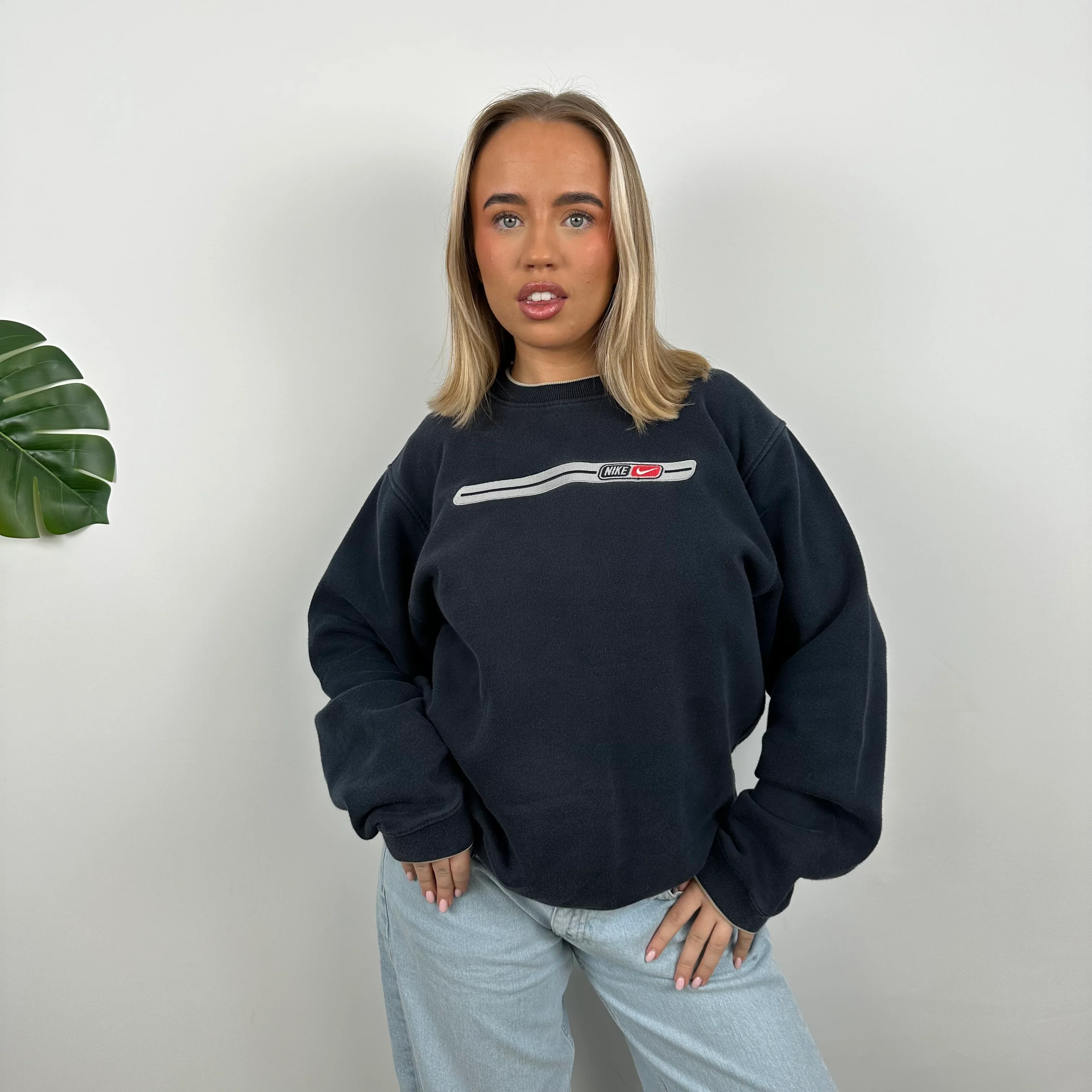 Nike Navy Embroidered Spell Out Sweatshirt (M) - Image 4