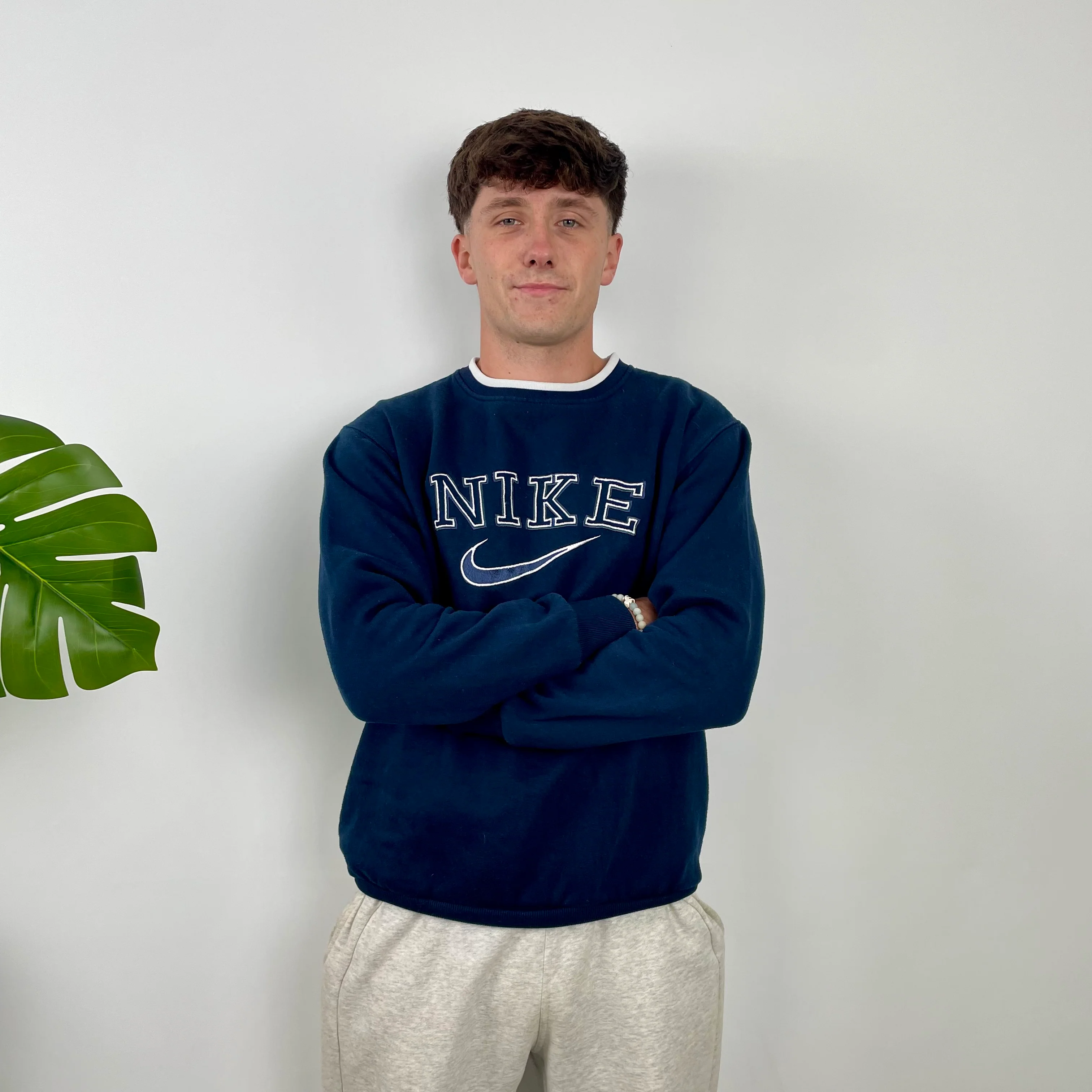Nike Navy Embroidered Spell Out Sweatshirt (M) - Image 4
