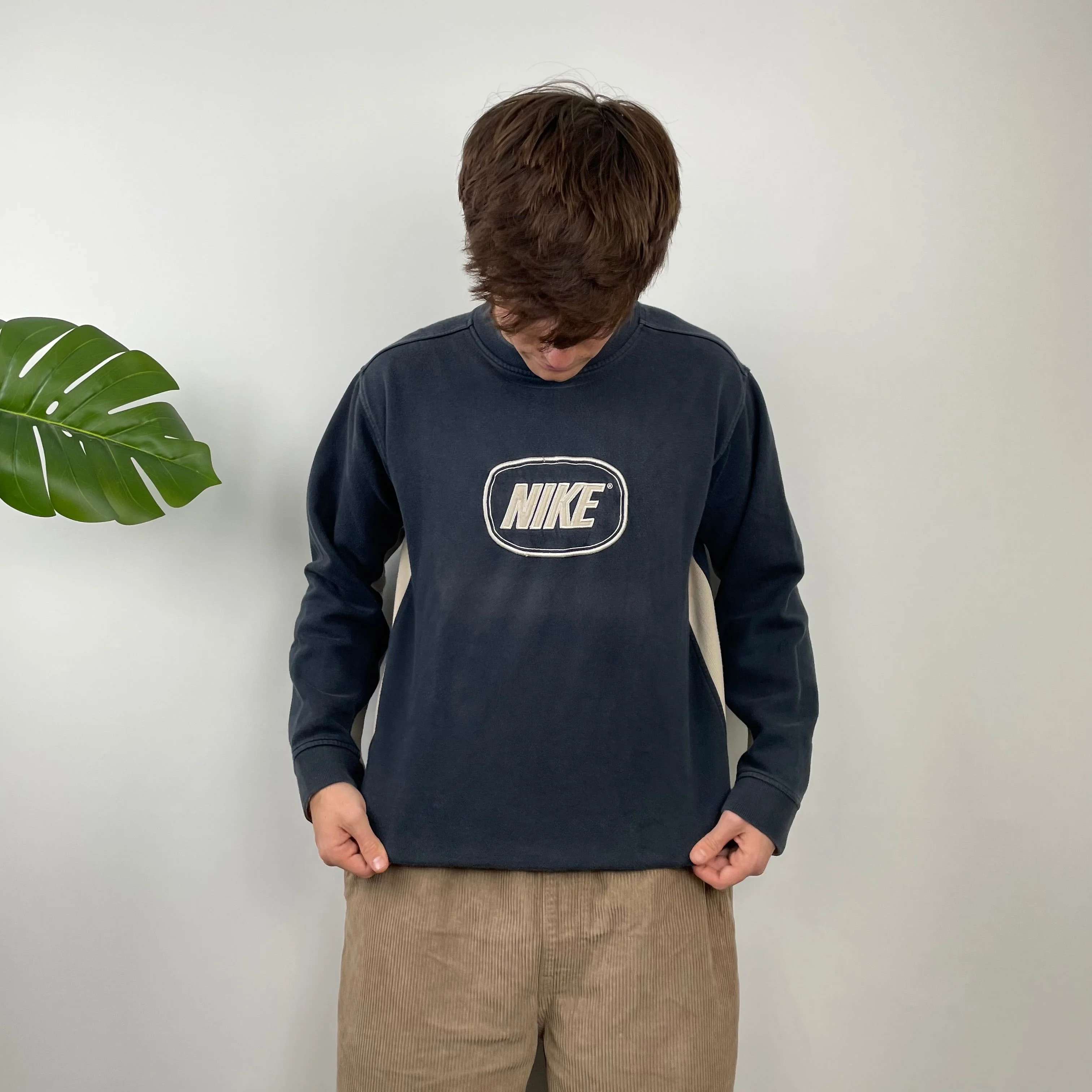 Nike Navy Embroidered Spell Out Sweatshirt (XL) - Image 3