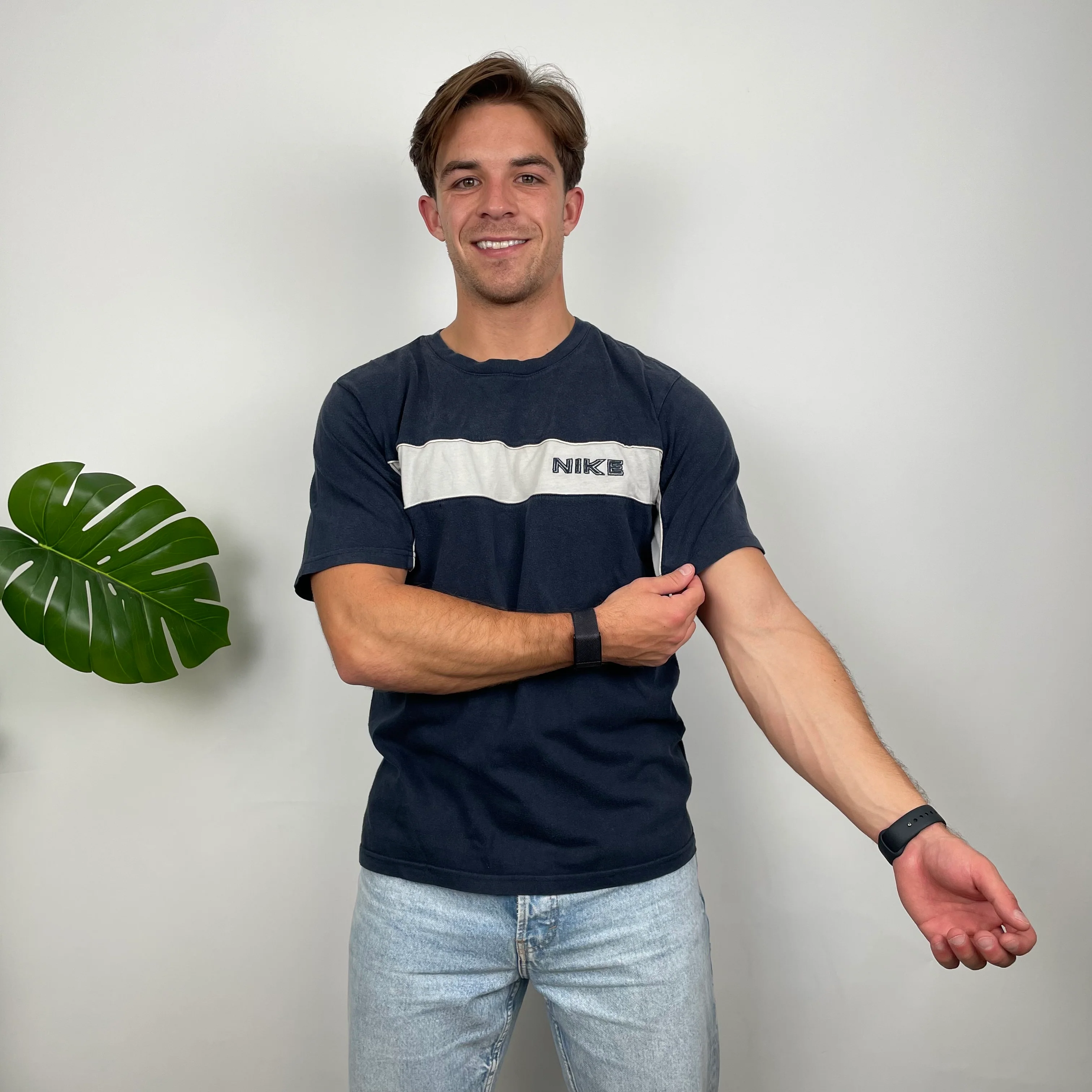 Nike Navy Embroidered Spell Out T Shirt (M) - Image 2