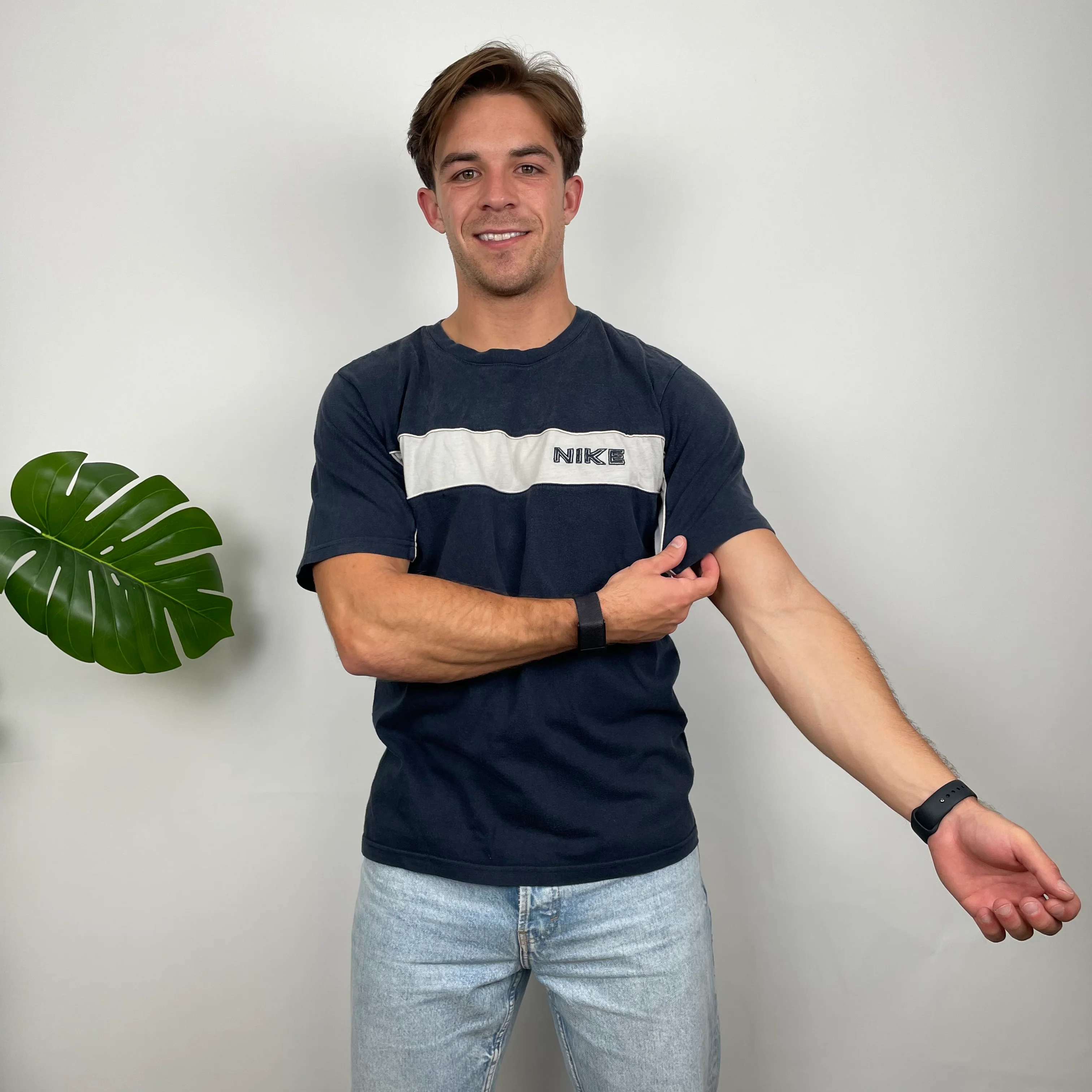 Nike Navy Embroidered Spell Out T Shirt (M) - Image 3