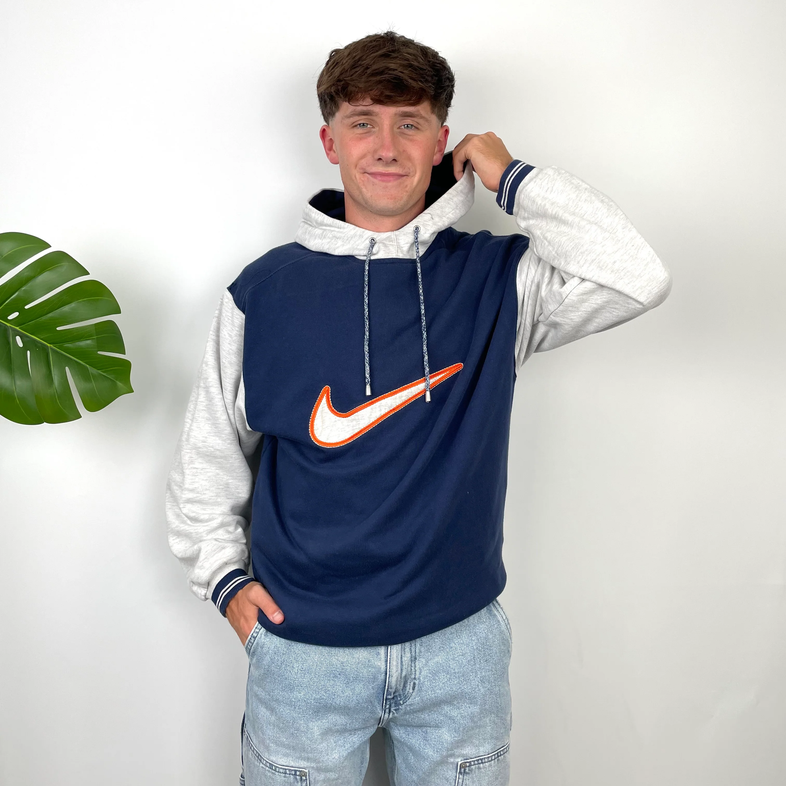 Nike Navy Embroidered Swoosh Hoodie (XL) - Image 3