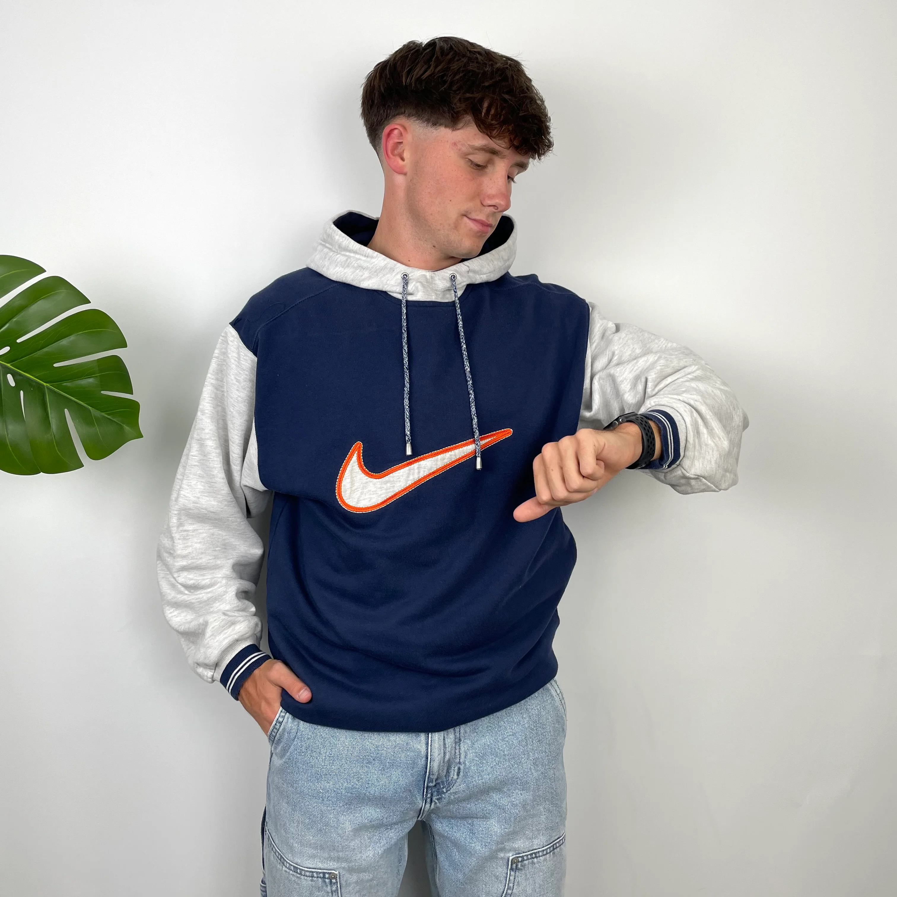 Nike Navy Embroidered Swoosh Hoodie (XL) - Image 5