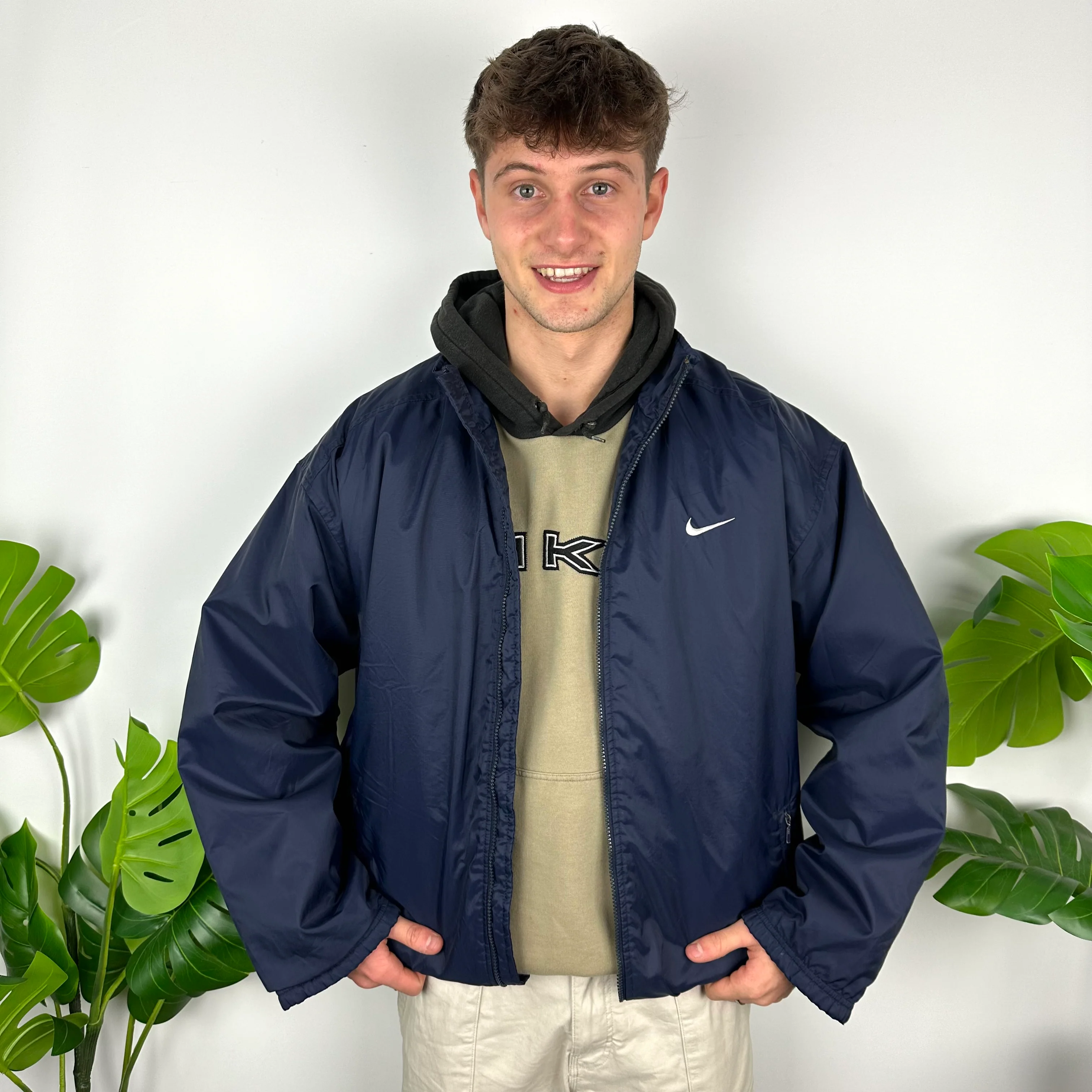 Nike Navy Embroidered Swoosh Padded Jacket (L) - Image 5