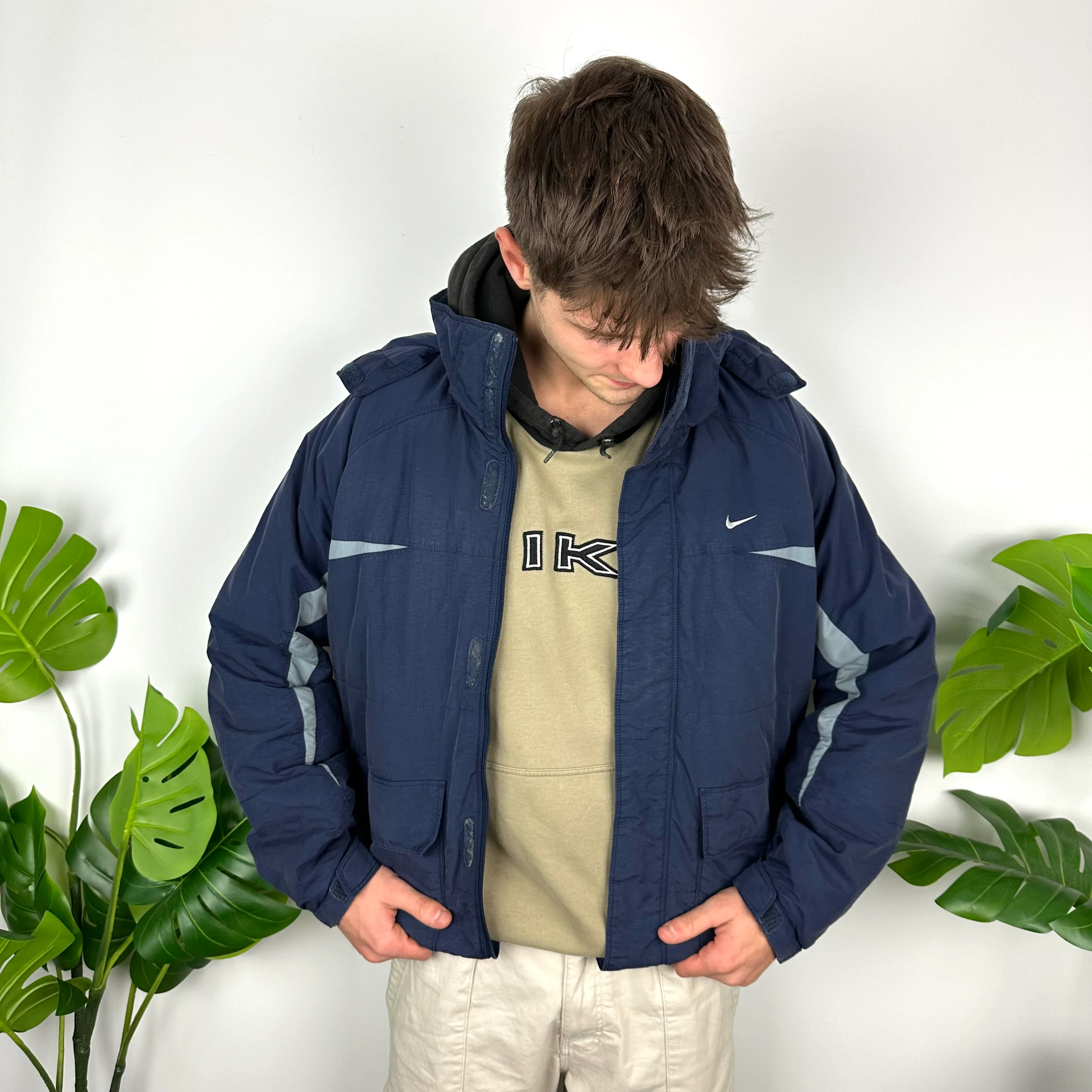 Nike Navy Embroidered Swoosh Padded Jacket (M) - Image 5
