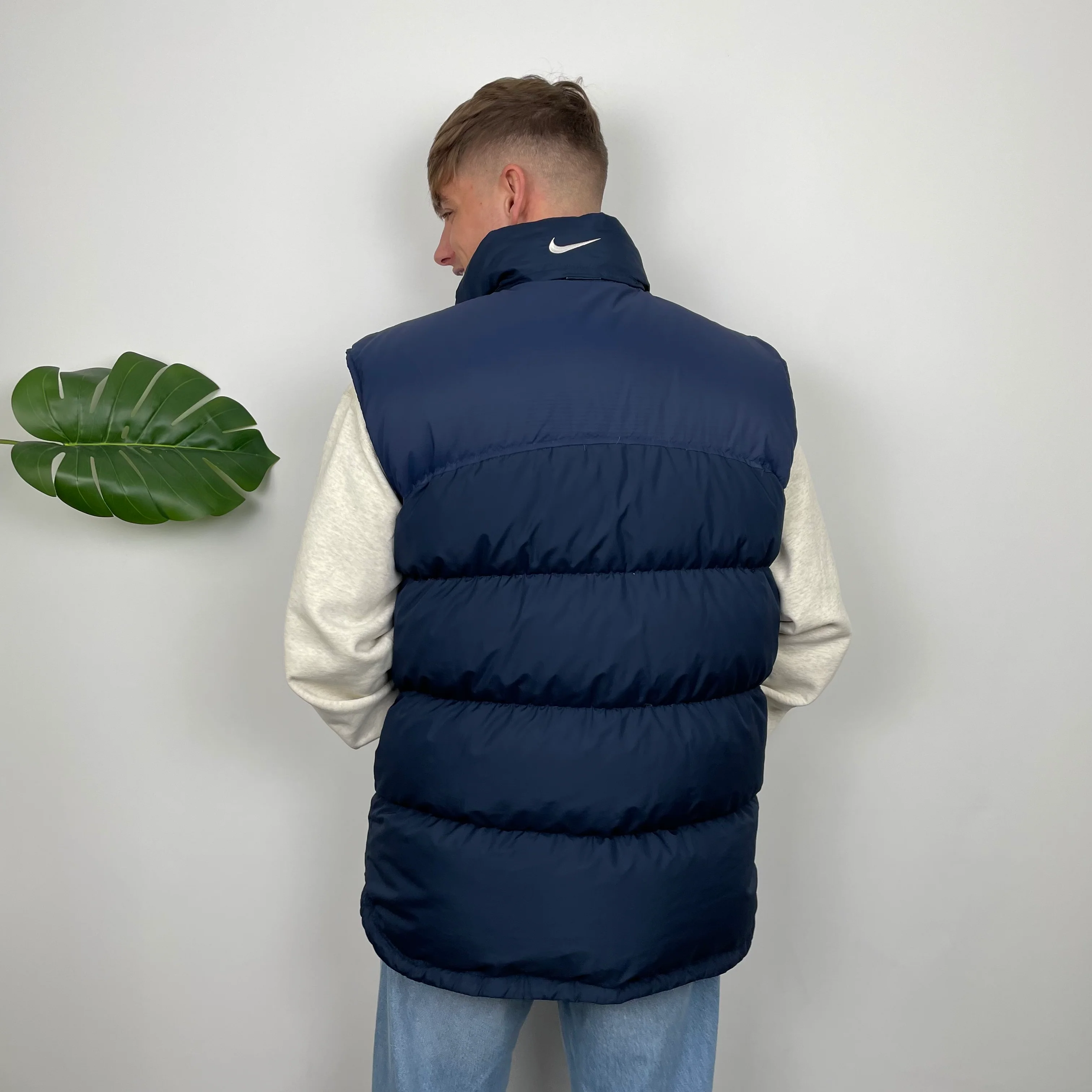 Nike Navy Embroidered Swoosh Puffer Gilet (XL) - Image 17