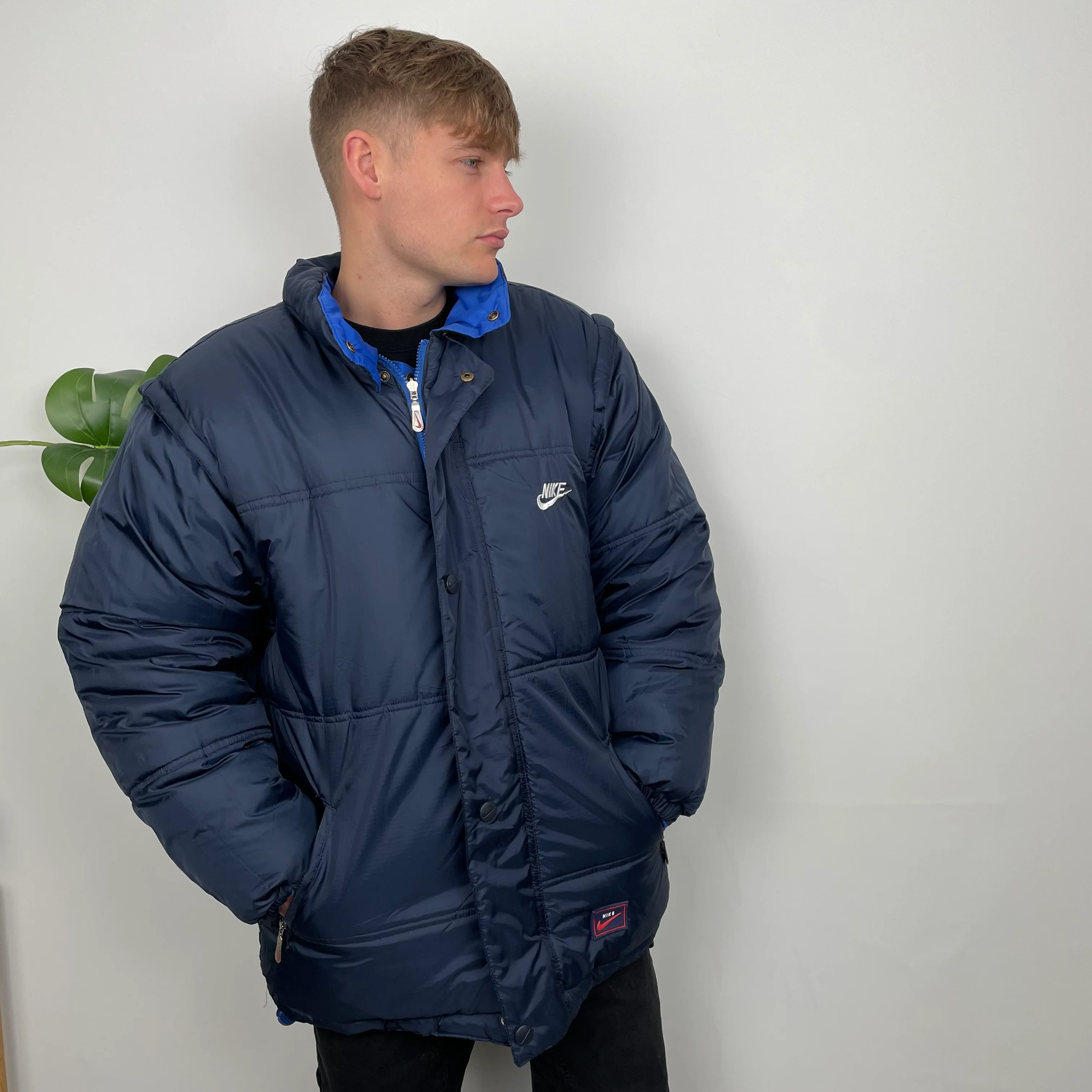Nike Reversible Embroidered Swoosh Puffer Jacket (XXL) - Image 3