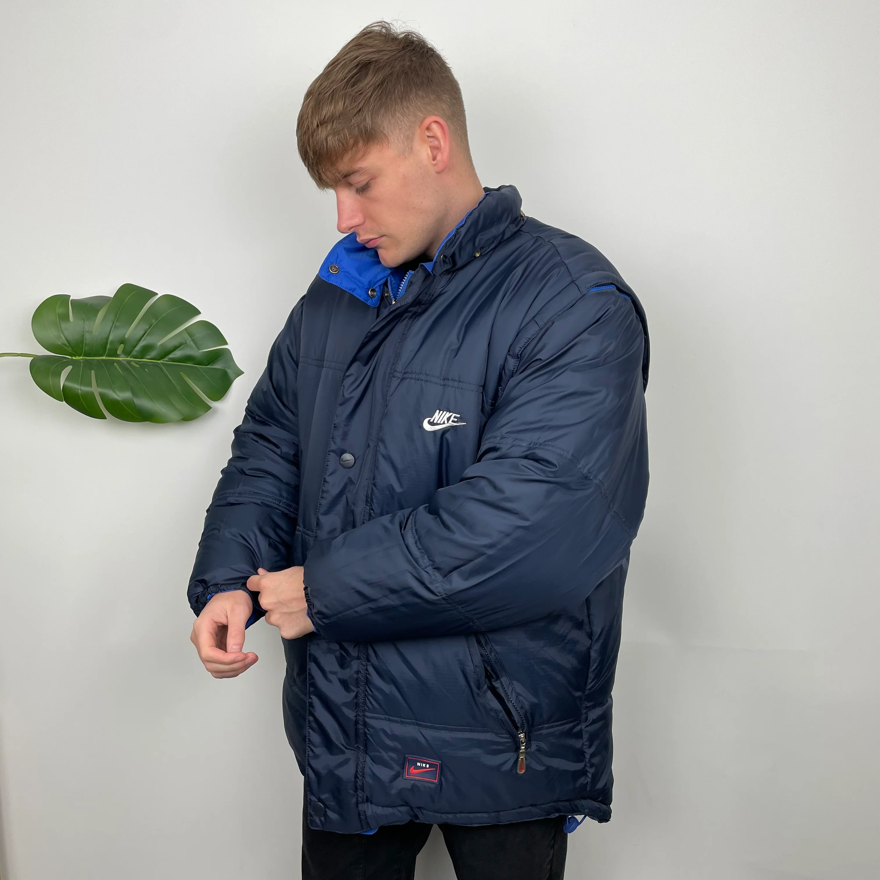 Nike Reversible Embroidered Swoosh Puffer Jacket (XXL) - Image 7