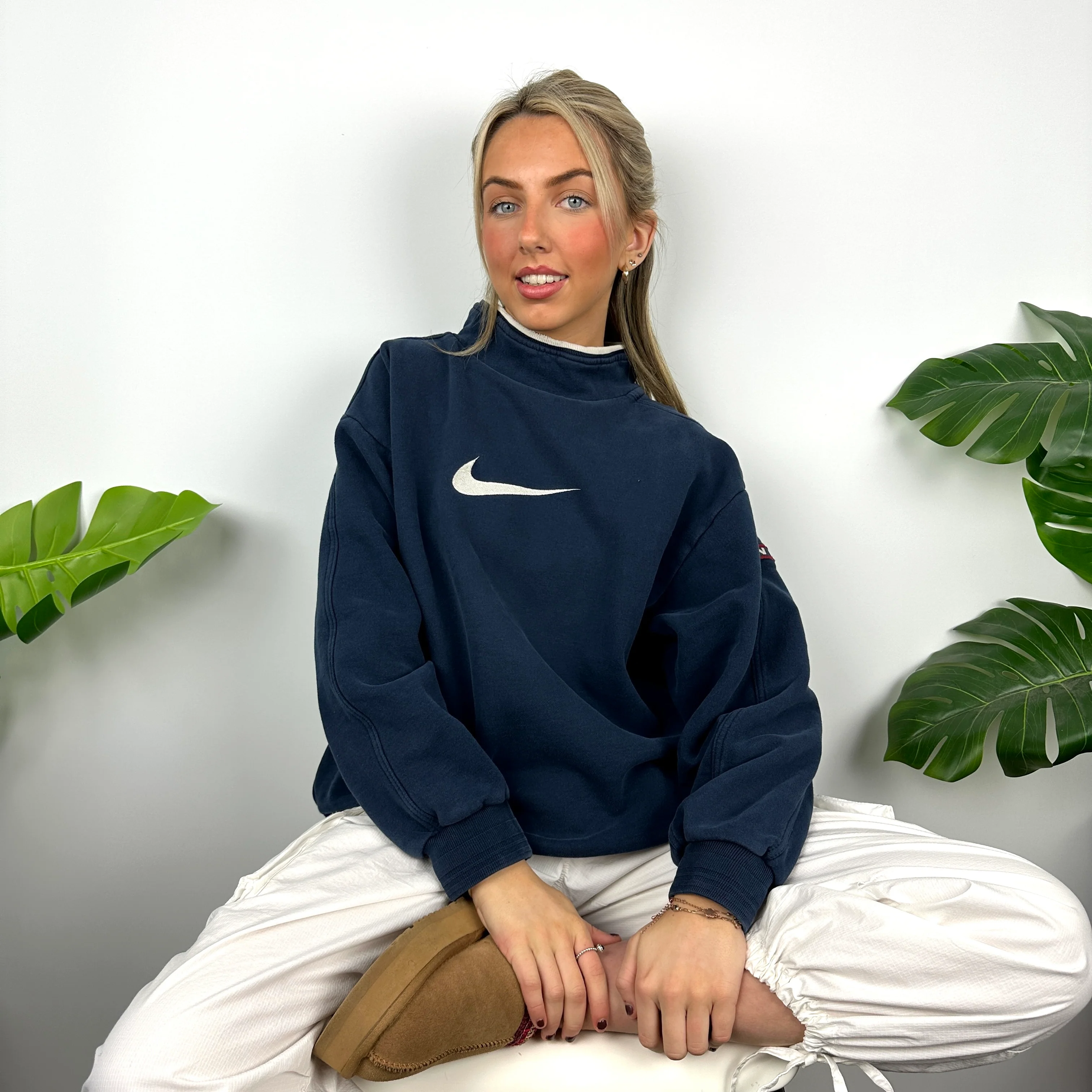 Nike Navy Embroidered Swoosh Sweatshirt (M) - Image 2