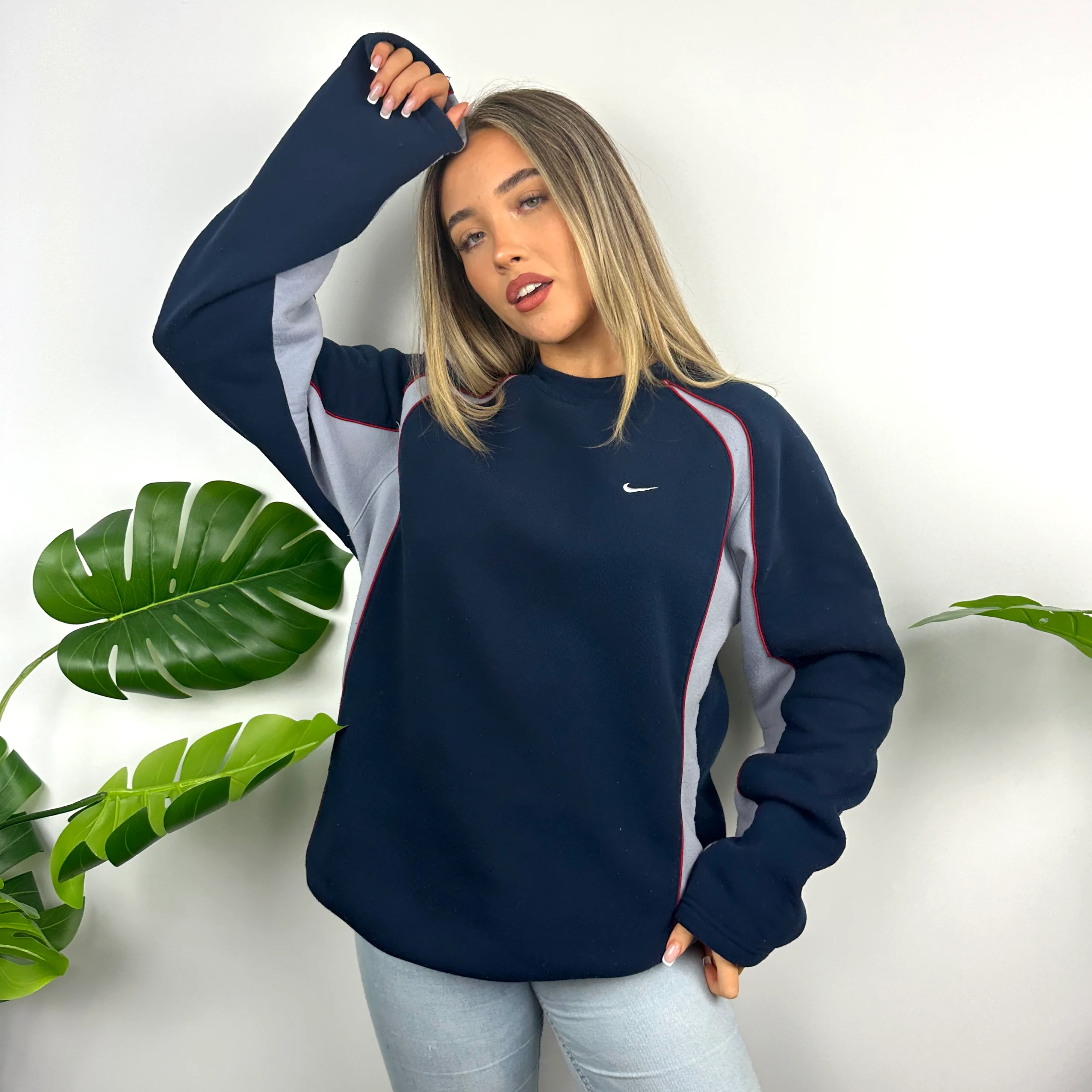 Nike Navy Embroidered Swoosh Sweatshirt (M) - Image 2