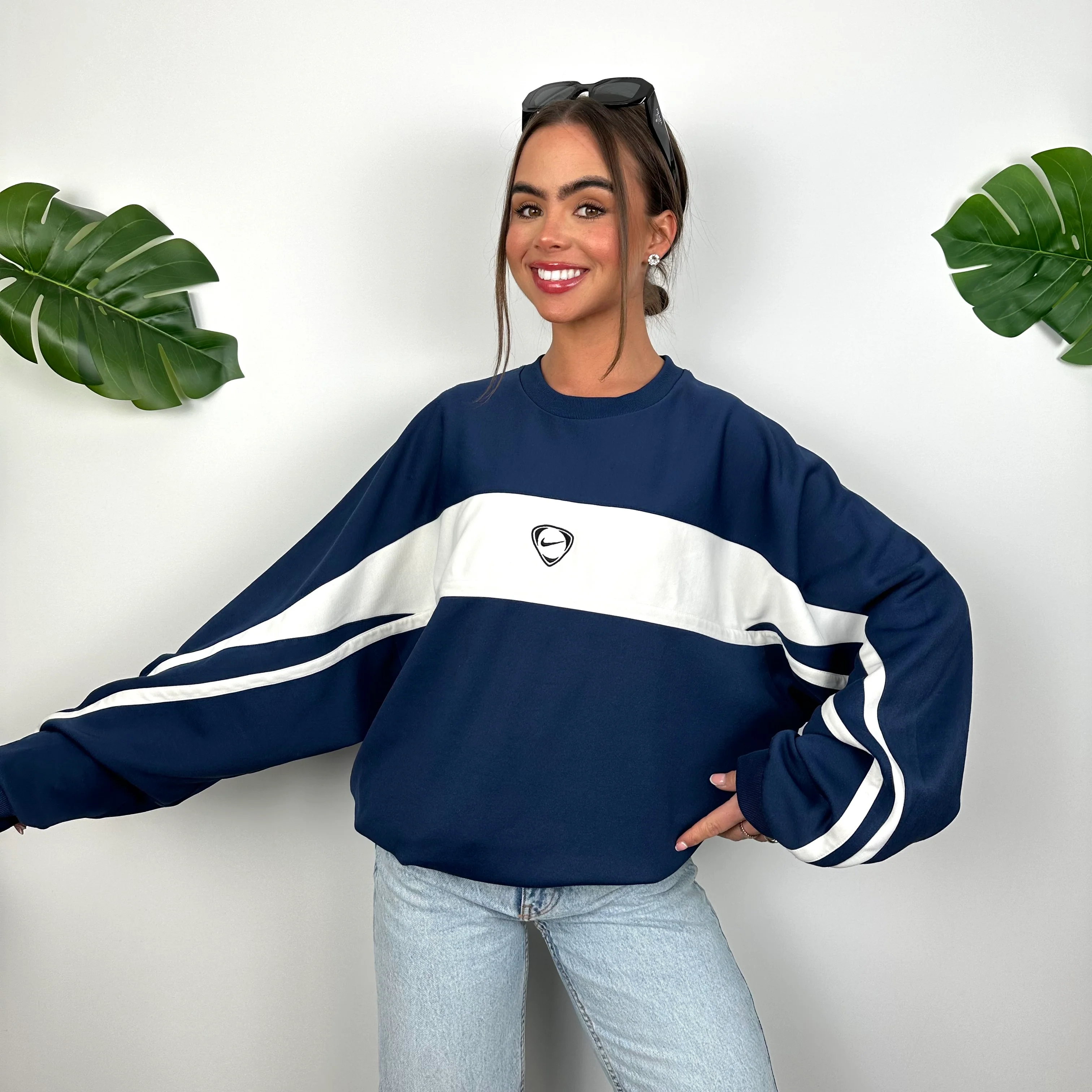 Nike Navy Embroidered Swoosh Sweatshirt (XL) - Image 6