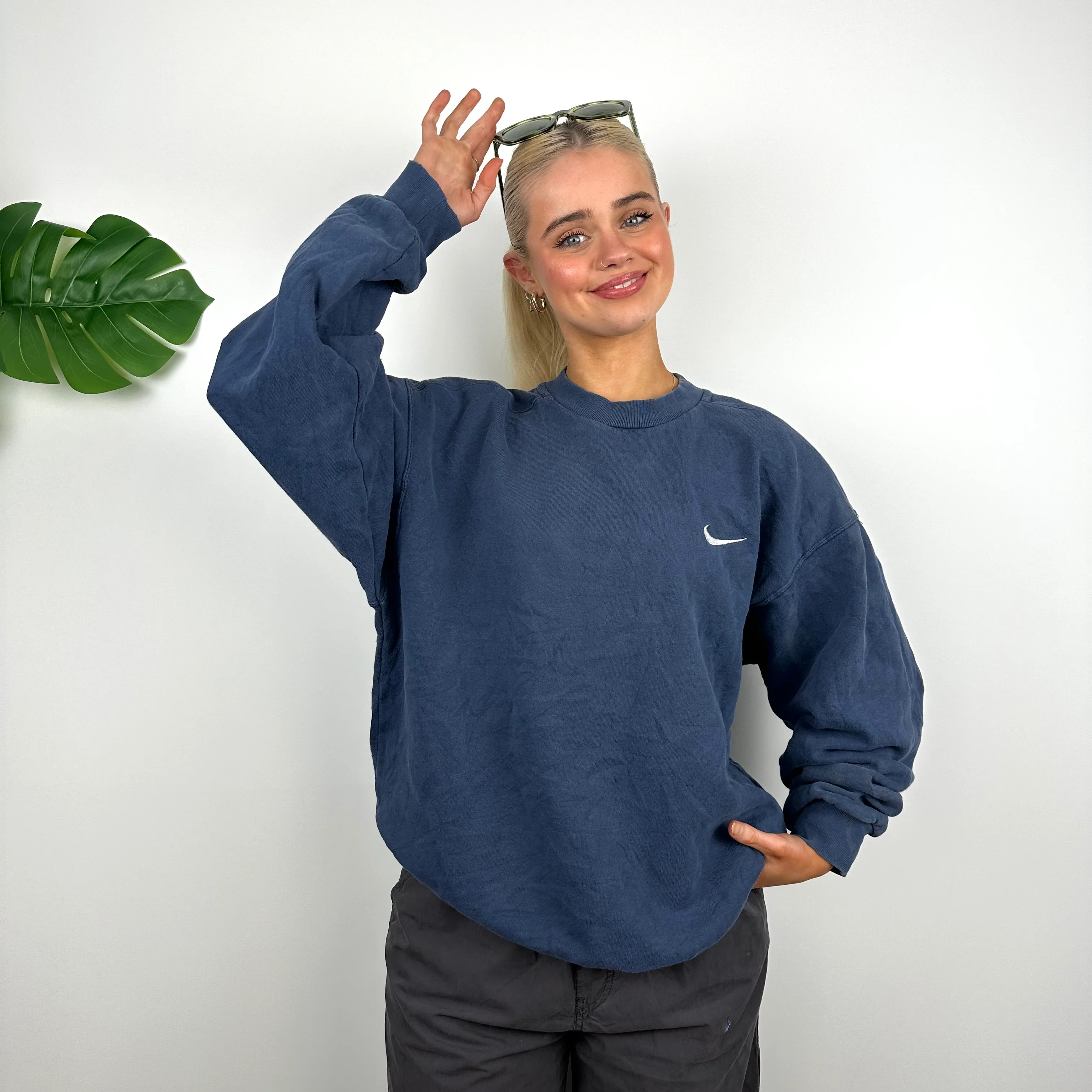 Nike Navy Embroidered Swoosh Sweatshirt (M) - Image 2