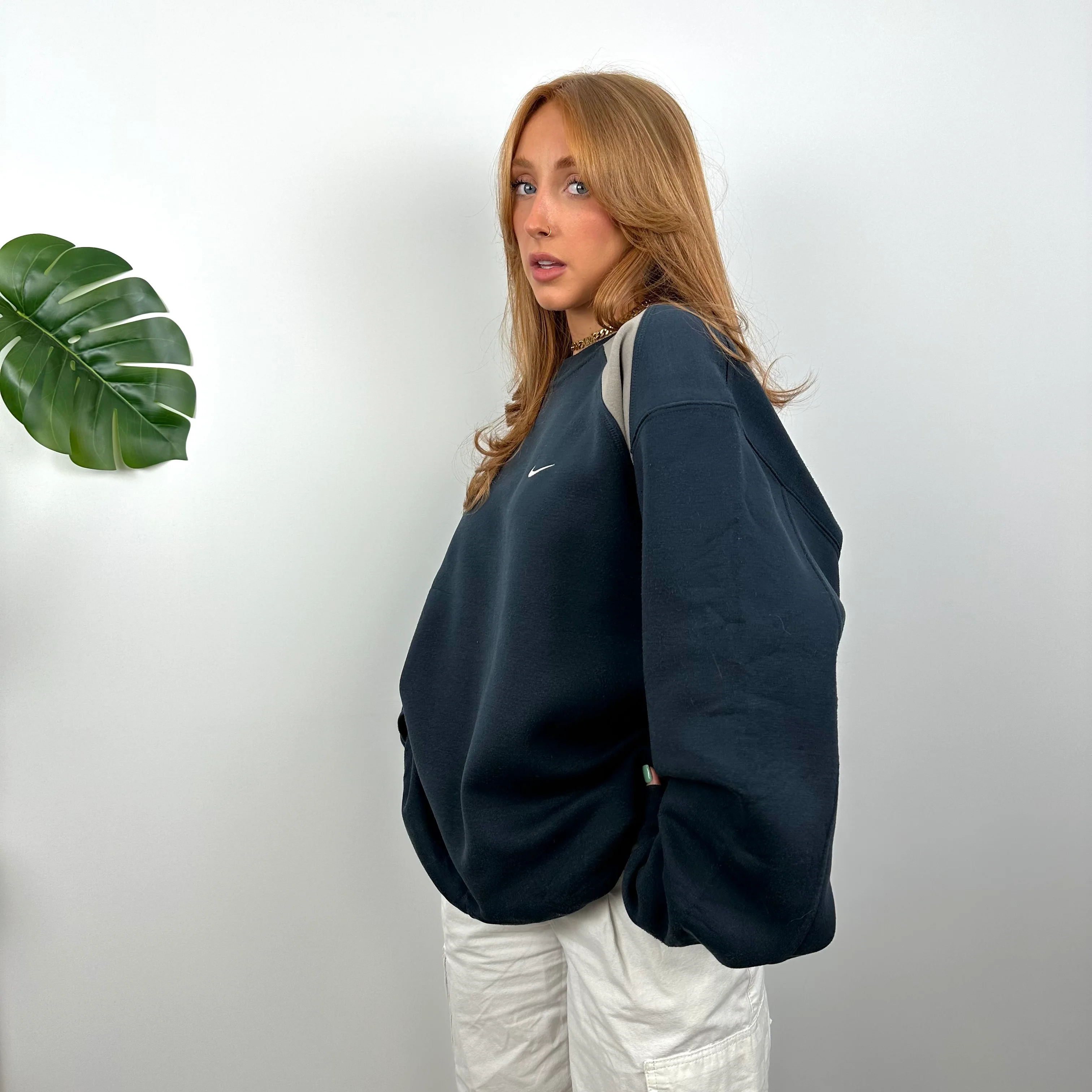 Nike Navy Embroidered Swoosh Sweatshirt (L) - Image 7
