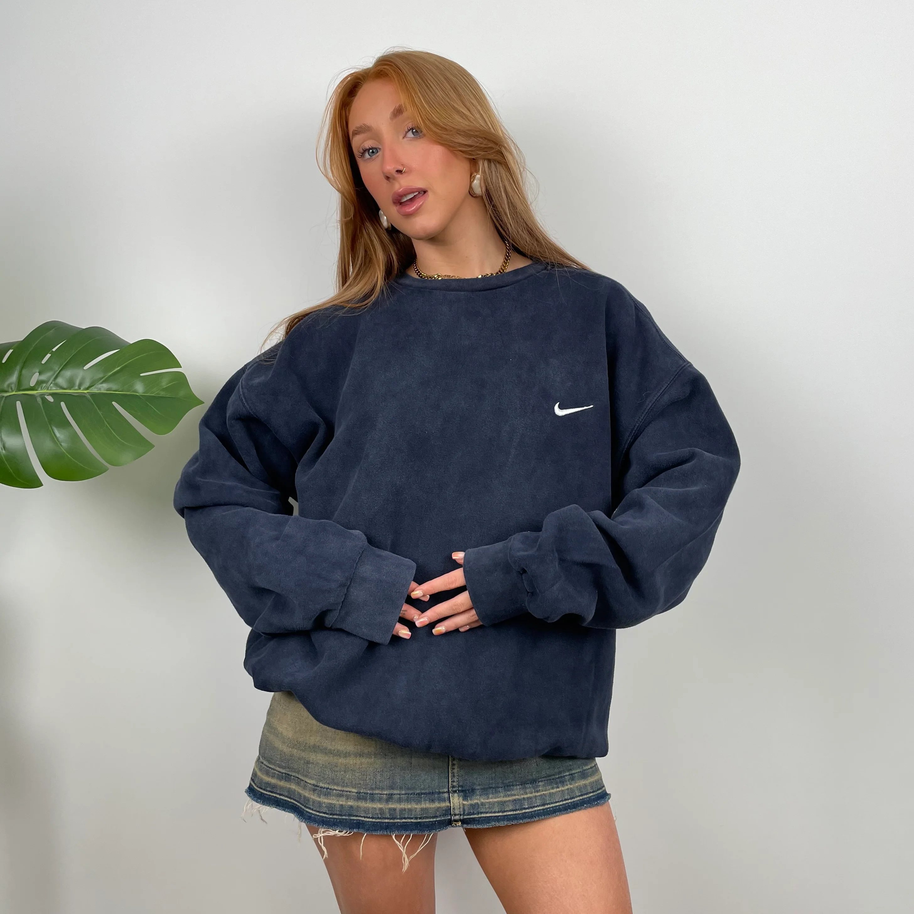 Nike Navy Embroidered Swoosh Sweatshirt (XL) - Image 3