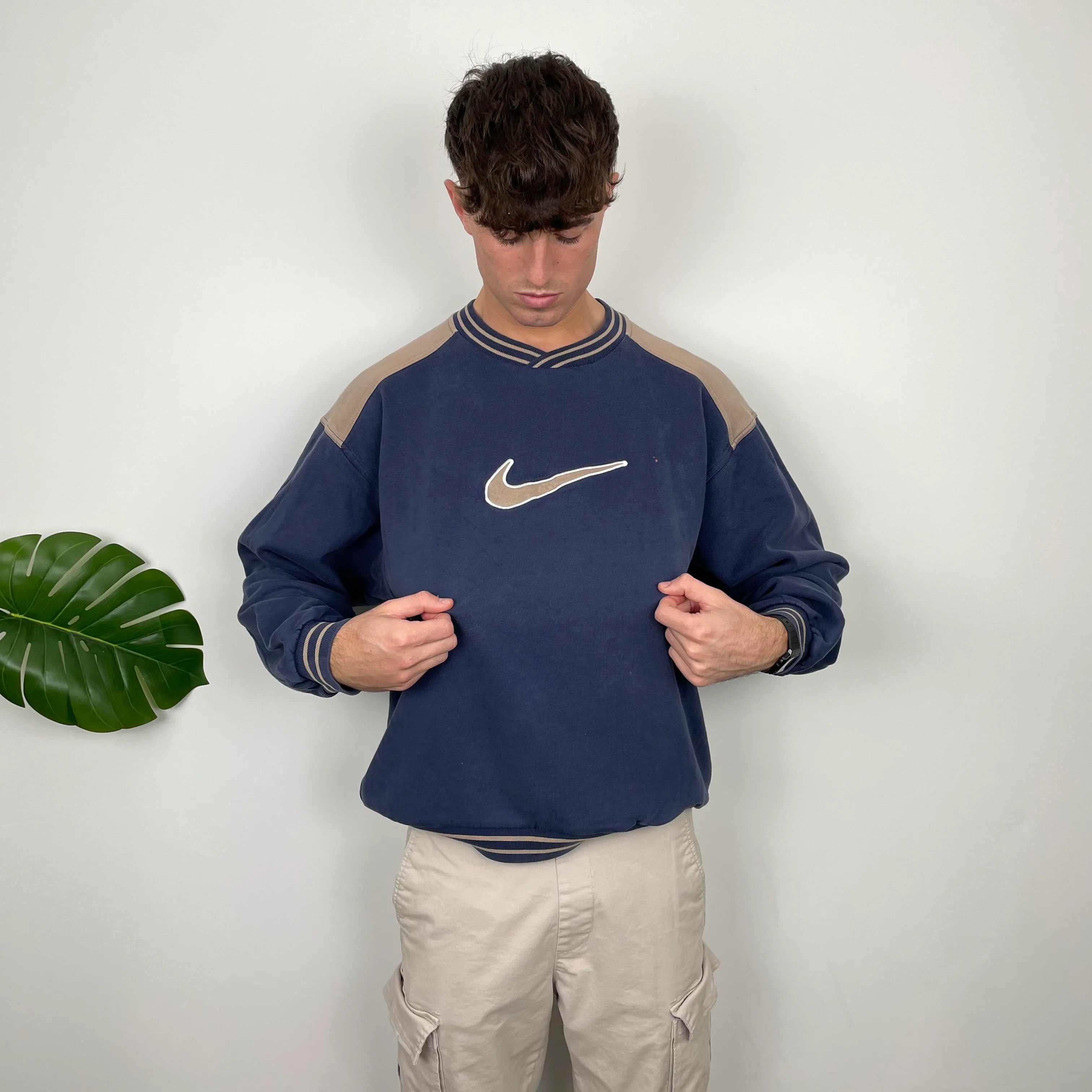 Nike Navy Embroidered Swoosh Sweatshirt (L) - Image 4