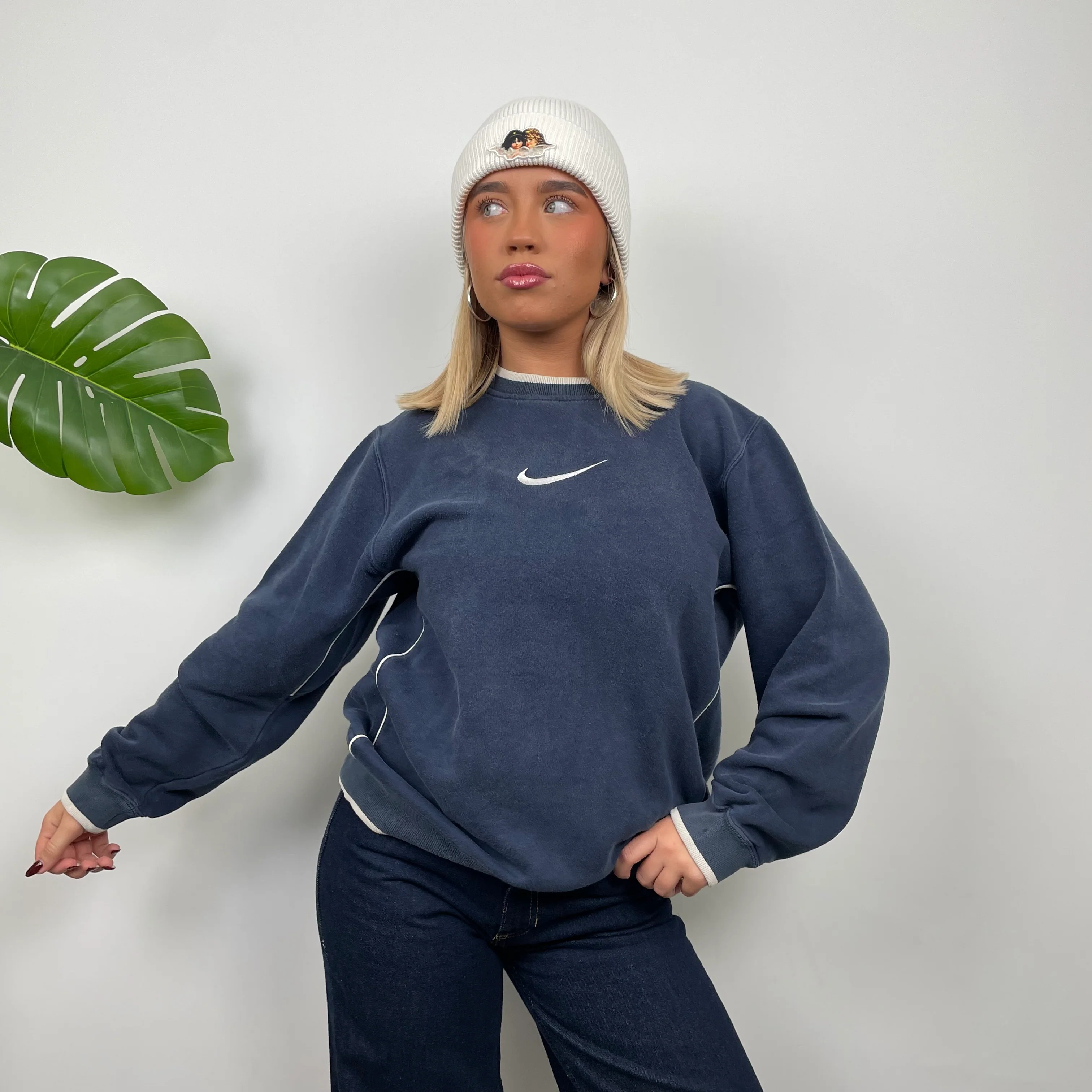 Nike Navy Embroidered Swoosh Sweatshirt (S) - Image 3
