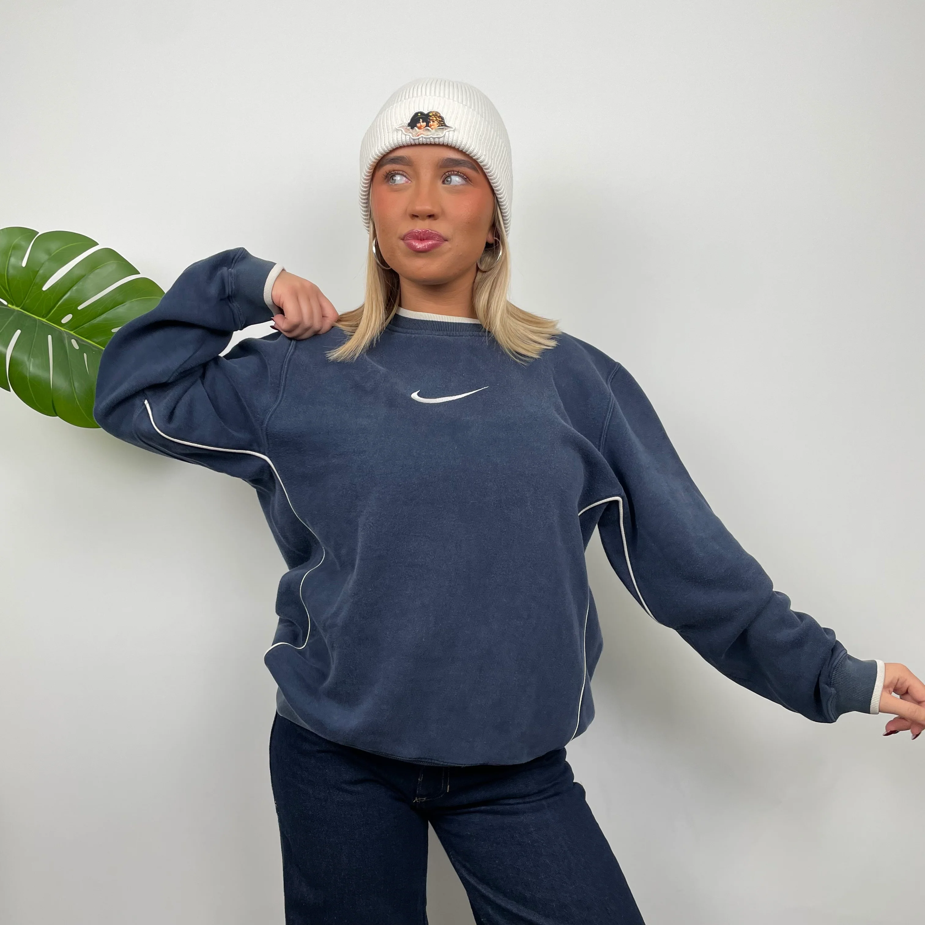 Nike Navy Embroidered Swoosh Sweatshirt (S) - Image 5