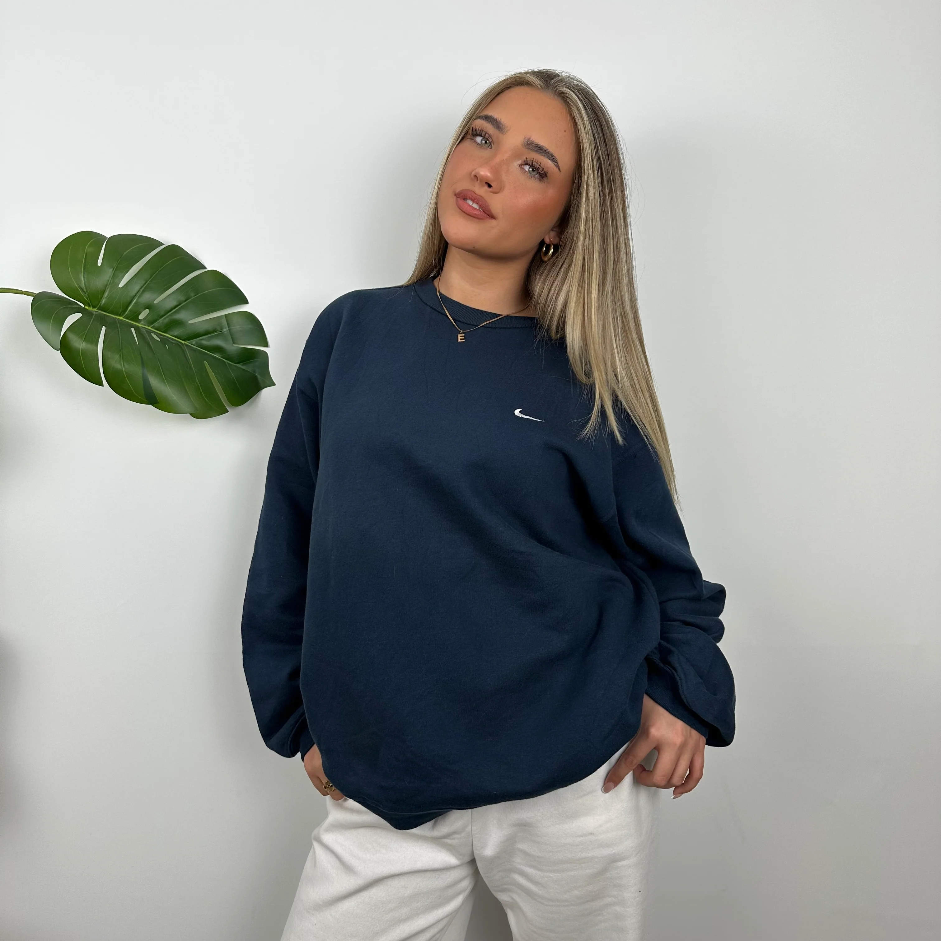 Nike Navy Embroidered Swoosh Sweatshirt (L) - Image 3