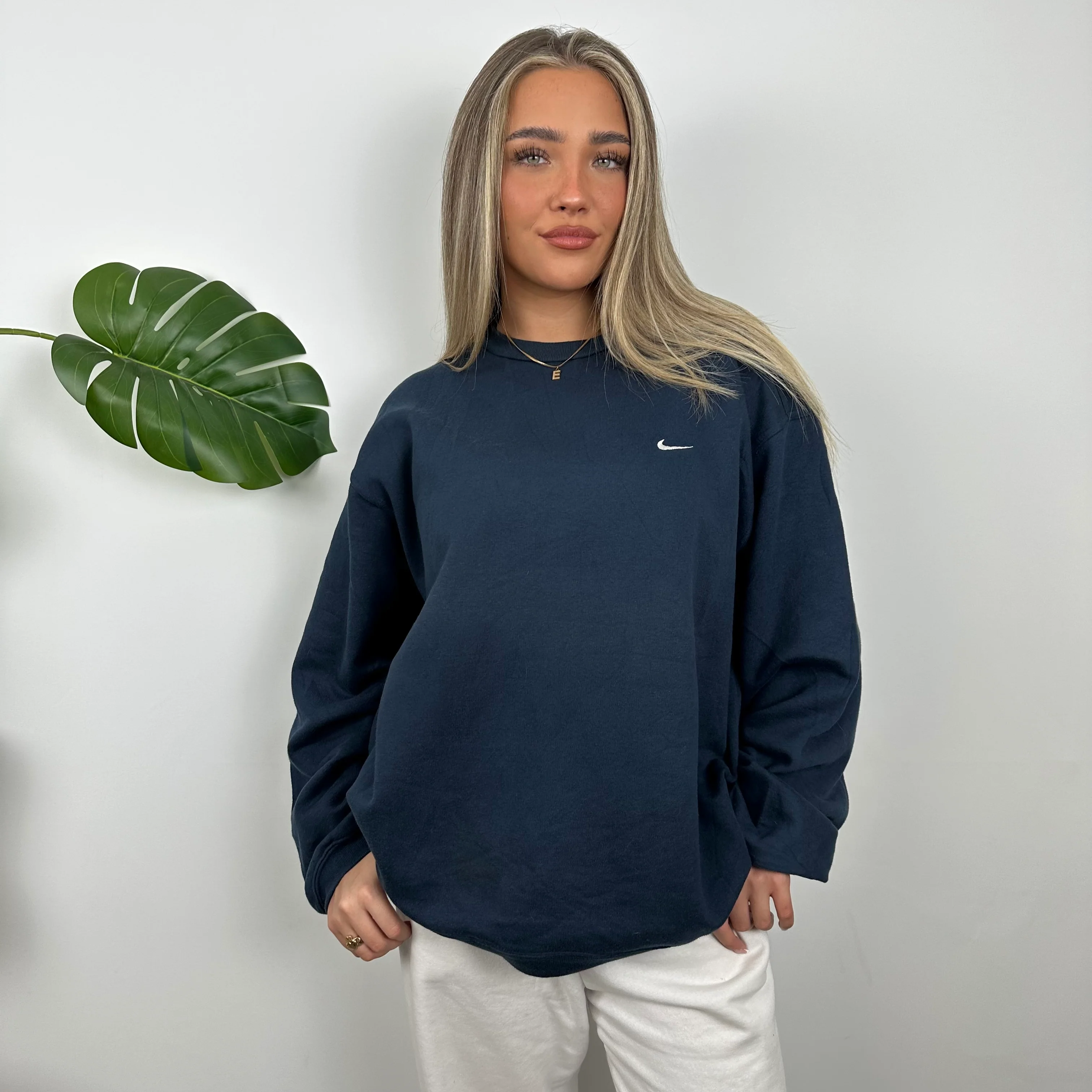 Nike Navy Embroidered Swoosh Sweatshirt (L) - Image 4