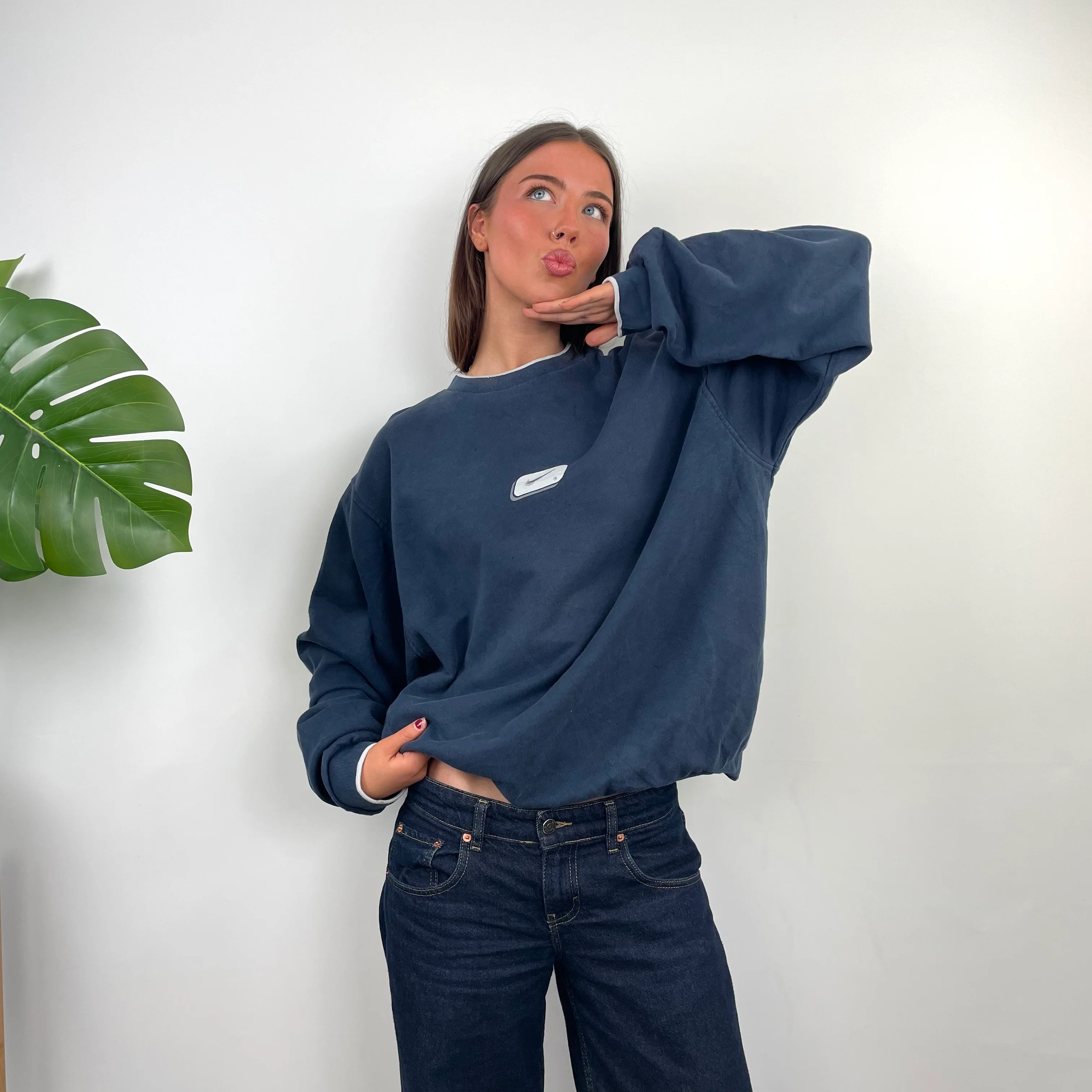 Nike Navy Embroidered Swoosh Sweatshirt (L) - Image 5