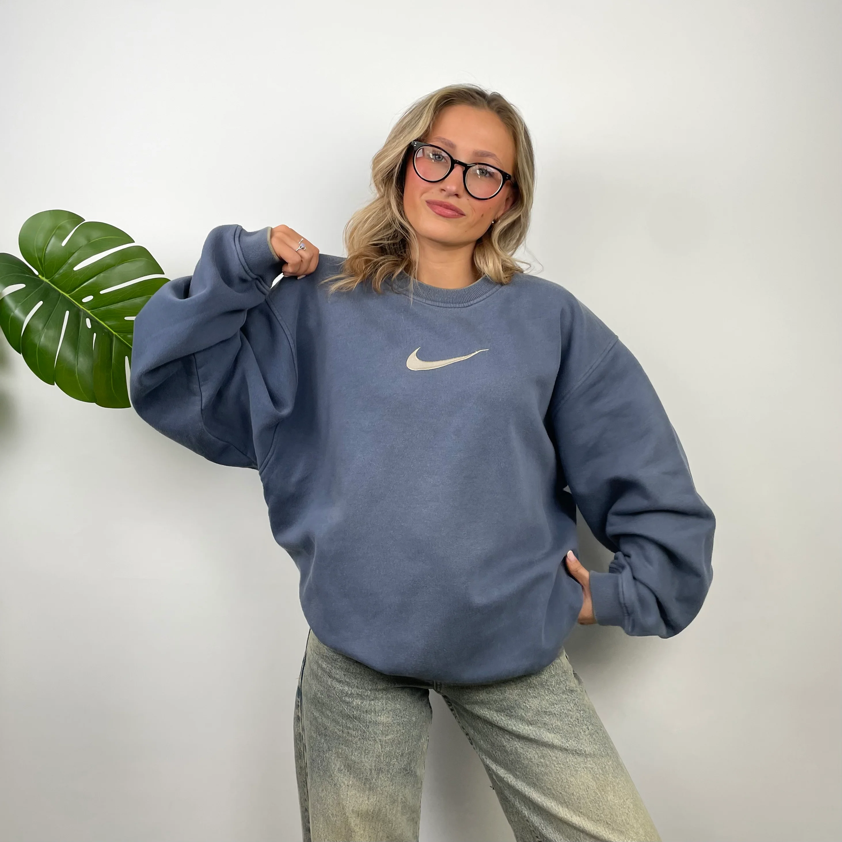 Nike Blue Embroidered Swoosh Sweatshirt (L) - Image 5