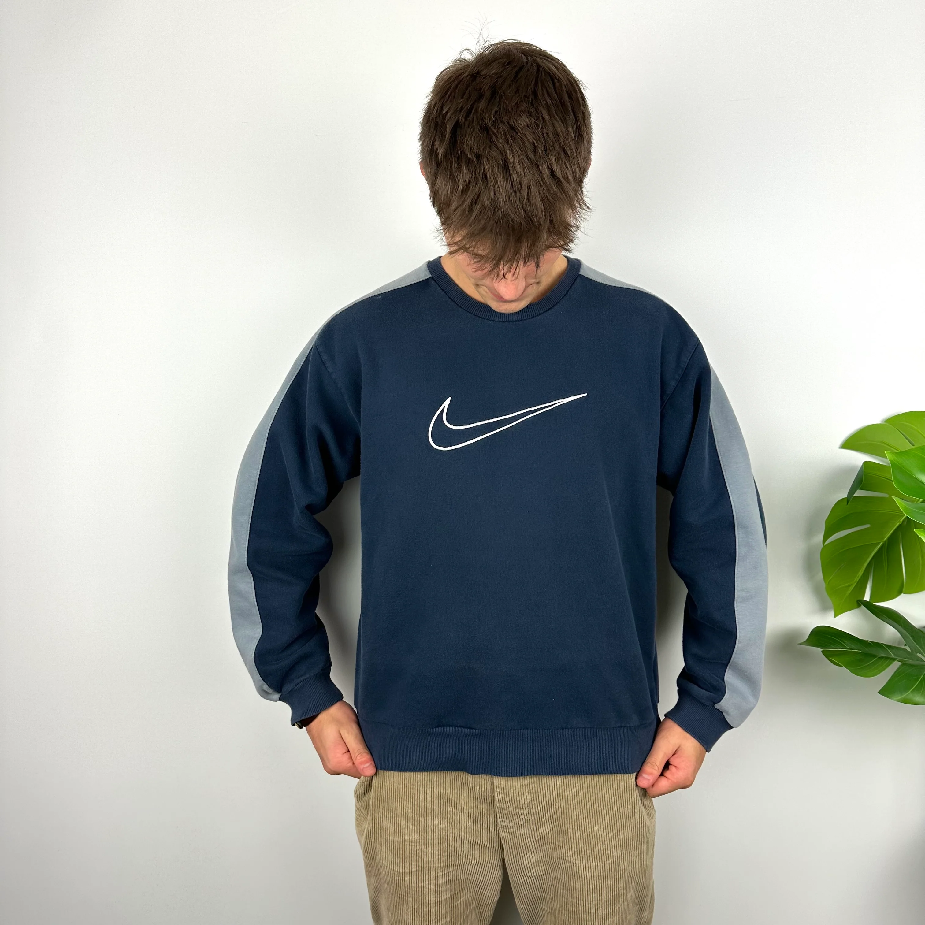 Nike Navy Embroidered Swoosh Sweatshirt (L) - Image 5