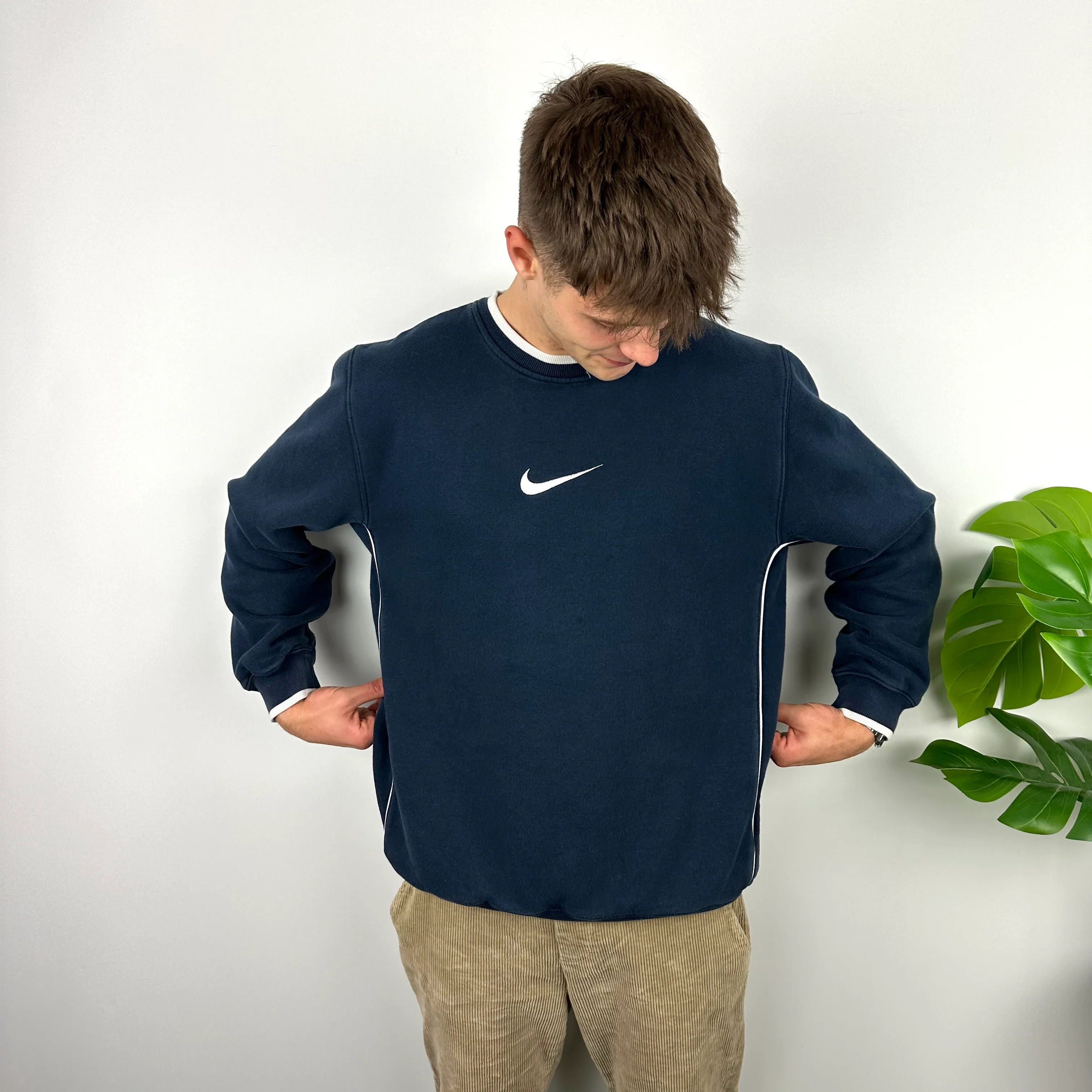 Nike Navy Embroidered Swoosh Sweatshirt (L) - Image 3