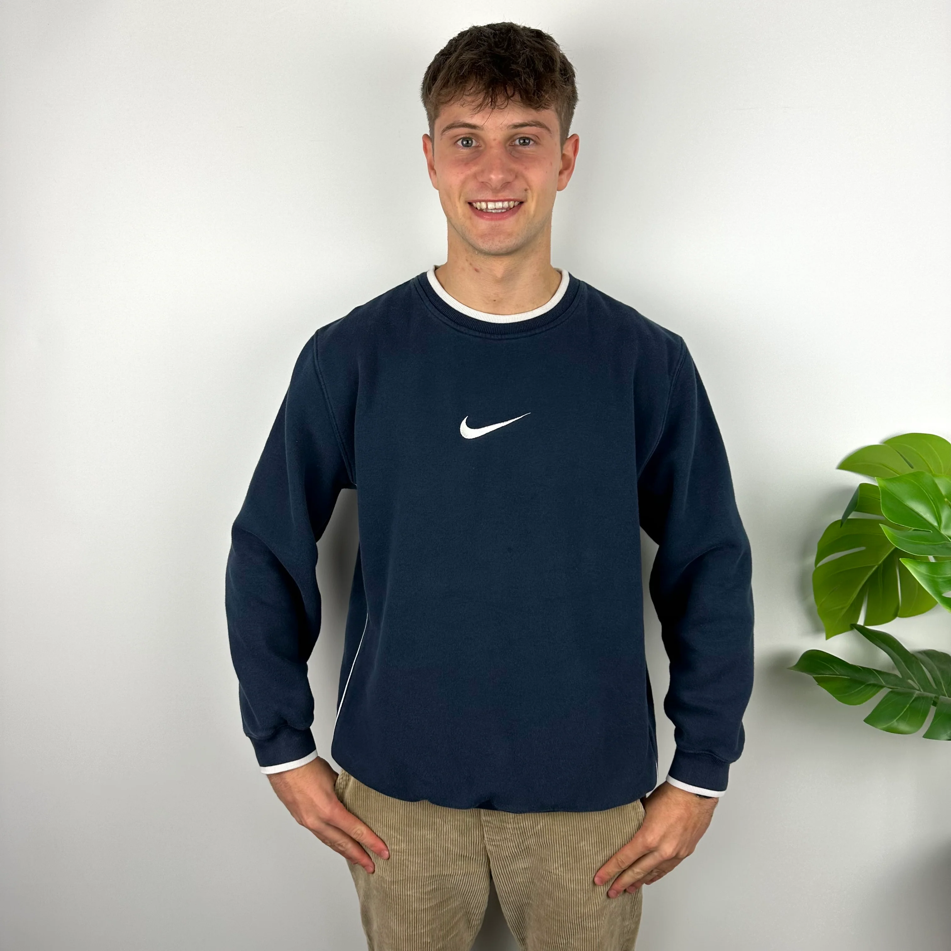 Nike Navy Embroidered Swoosh Sweatshirt (L) - Image 5