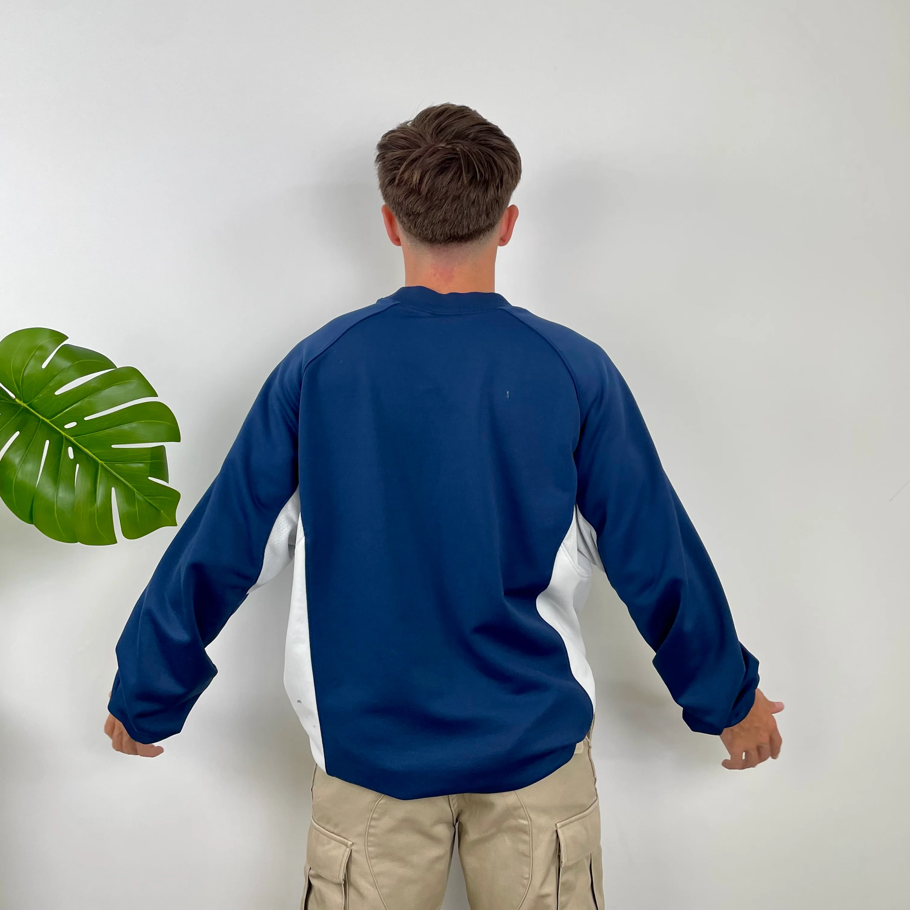 Nike Navy Embroidered Swoosh Sweatshirt (XL) - Image 6
