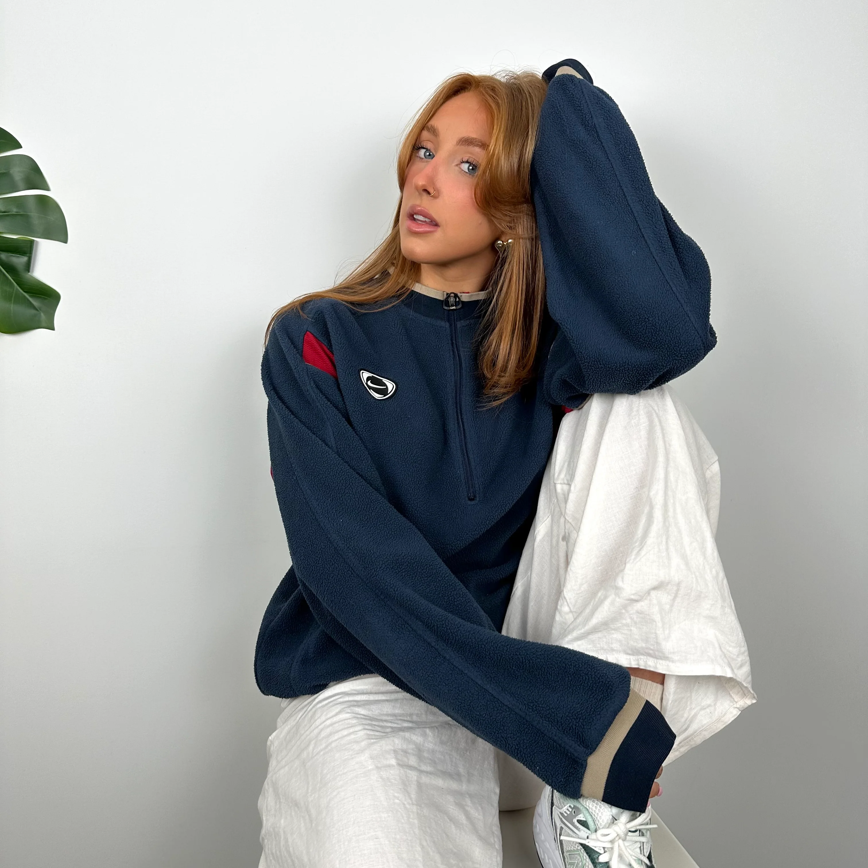 Nike Navy Embroidered Swoosh Teddy Bear Fleece Quarter Zip Sweatshirt (M) - Image 4