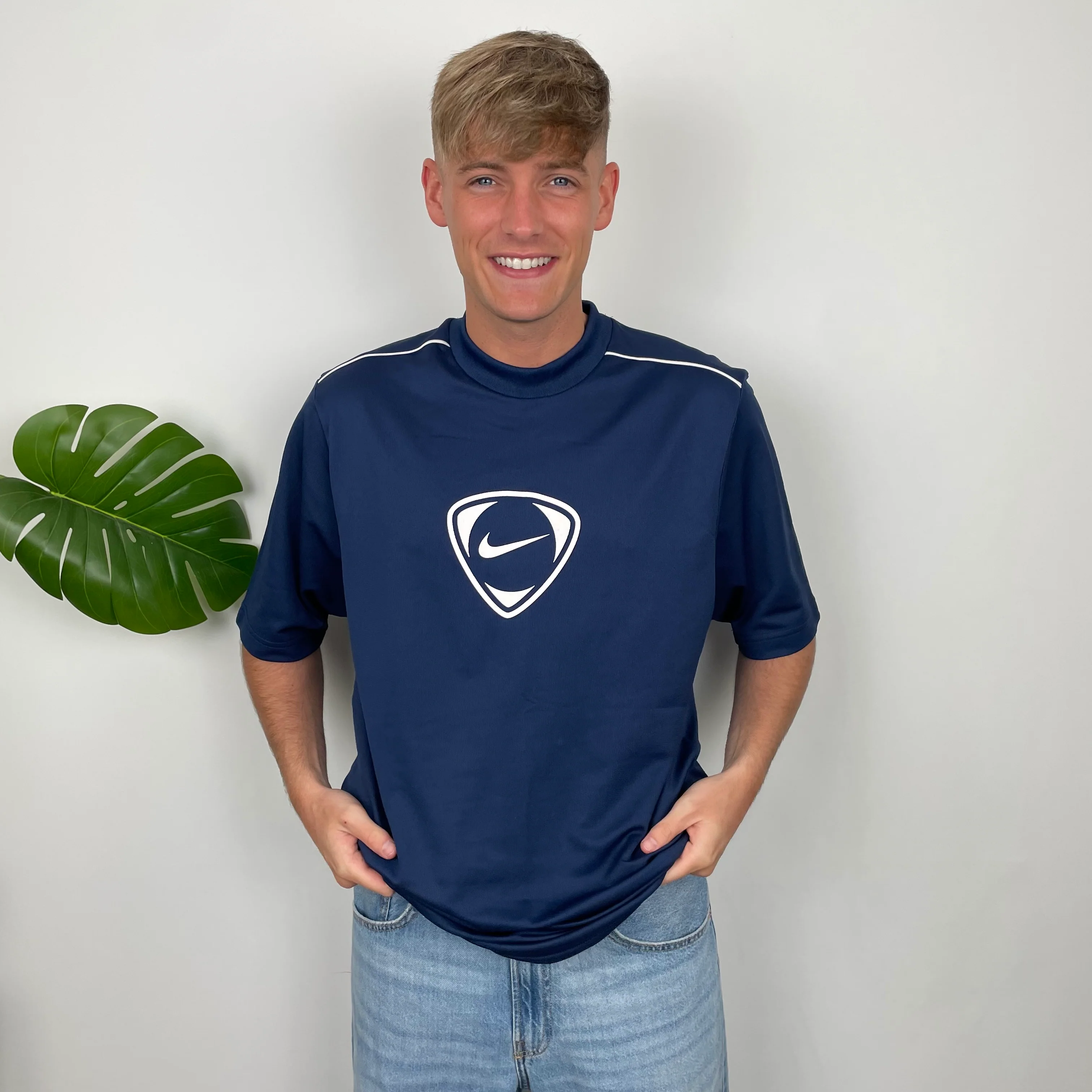 Nike Navy Swoosh T Shirt (L) - Image 9