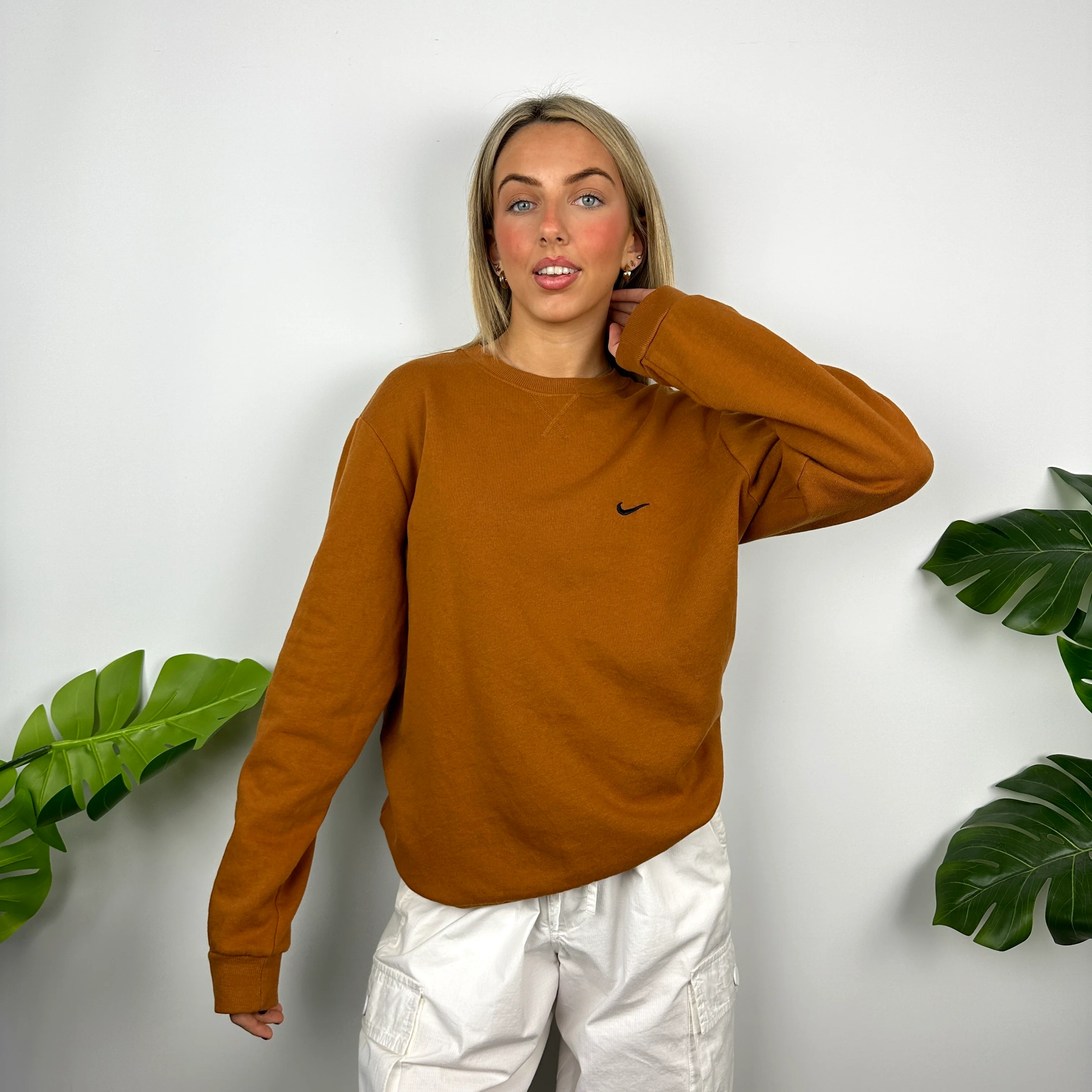 Nike Orange Embroidered Swoosh Sweatshirt (L) - Image 2