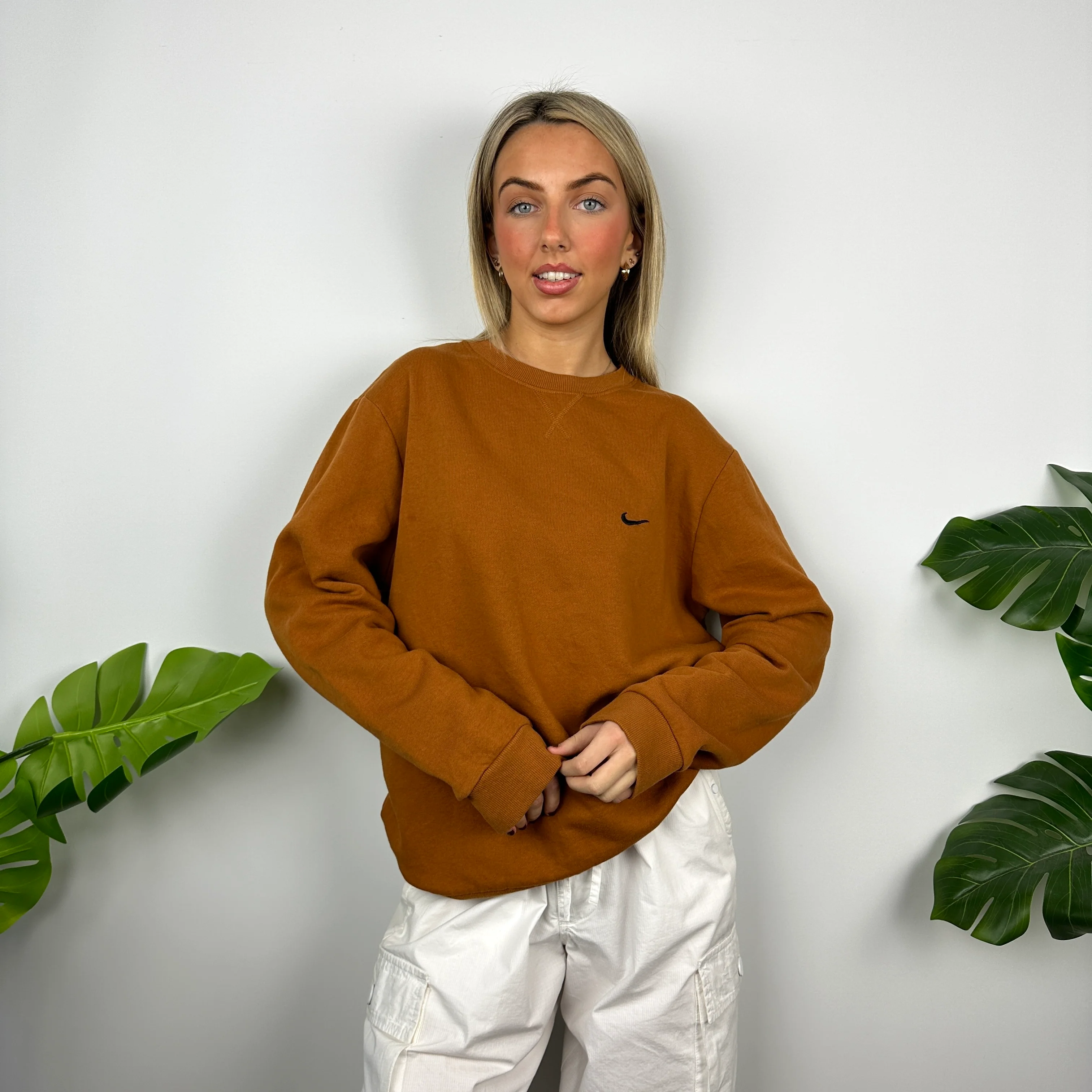 Nike Orange Embroidered Swoosh Sweatshirt (L) - Image 6