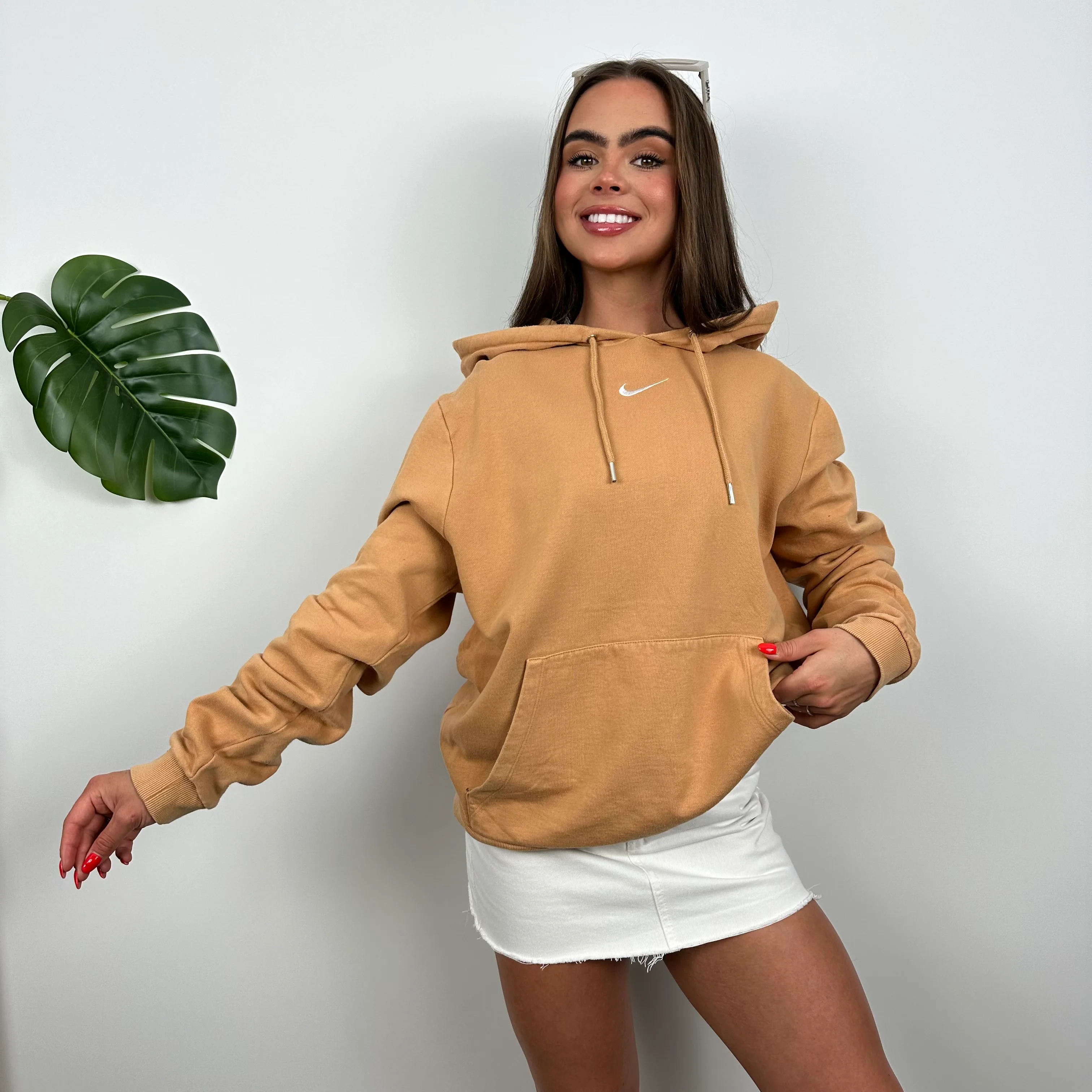 Nike Peach Embroidered Centre Swoosh Hoodie (M) - Image 4