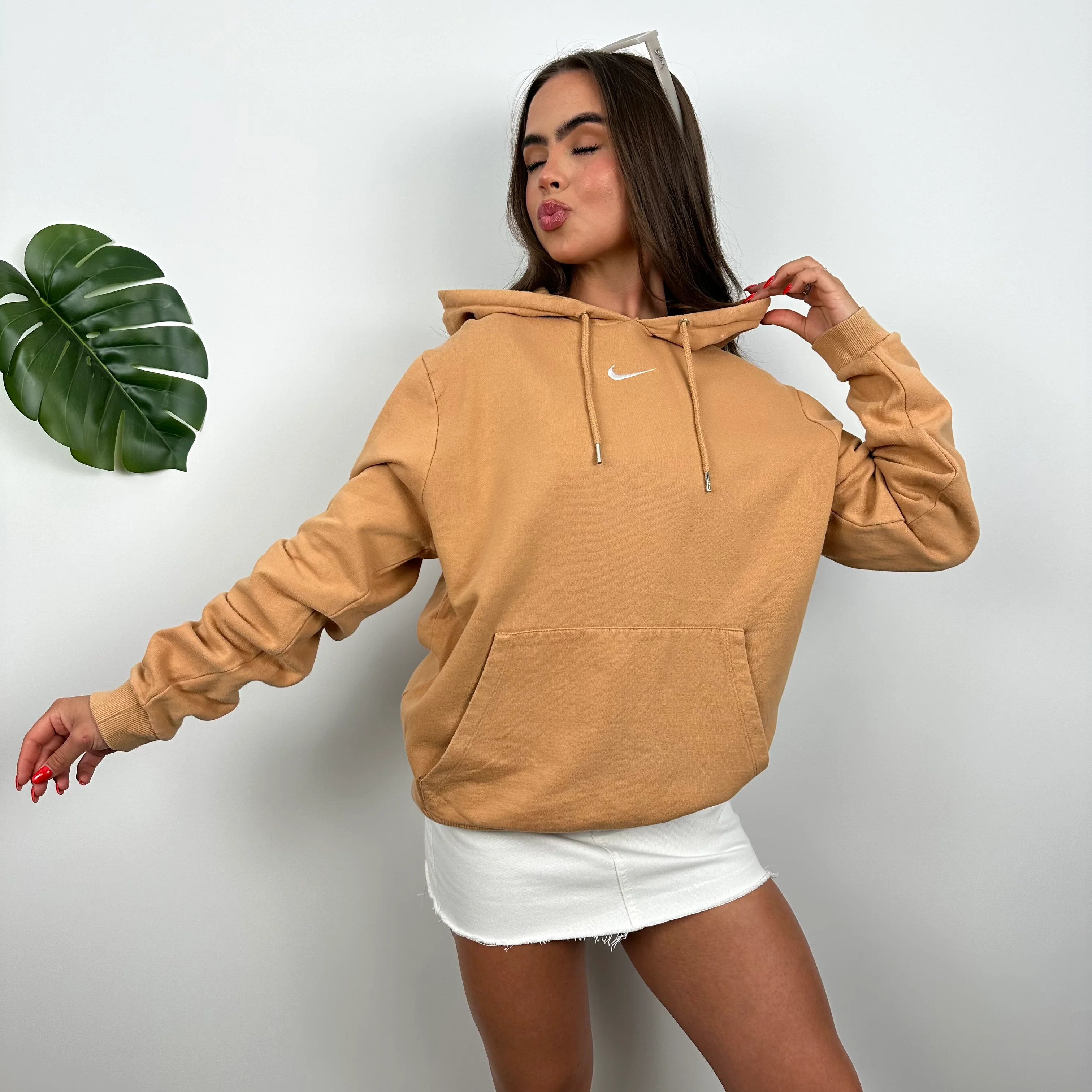Nike Peach Embroidered Centre Swoosh Hoodie (M) - Image 5