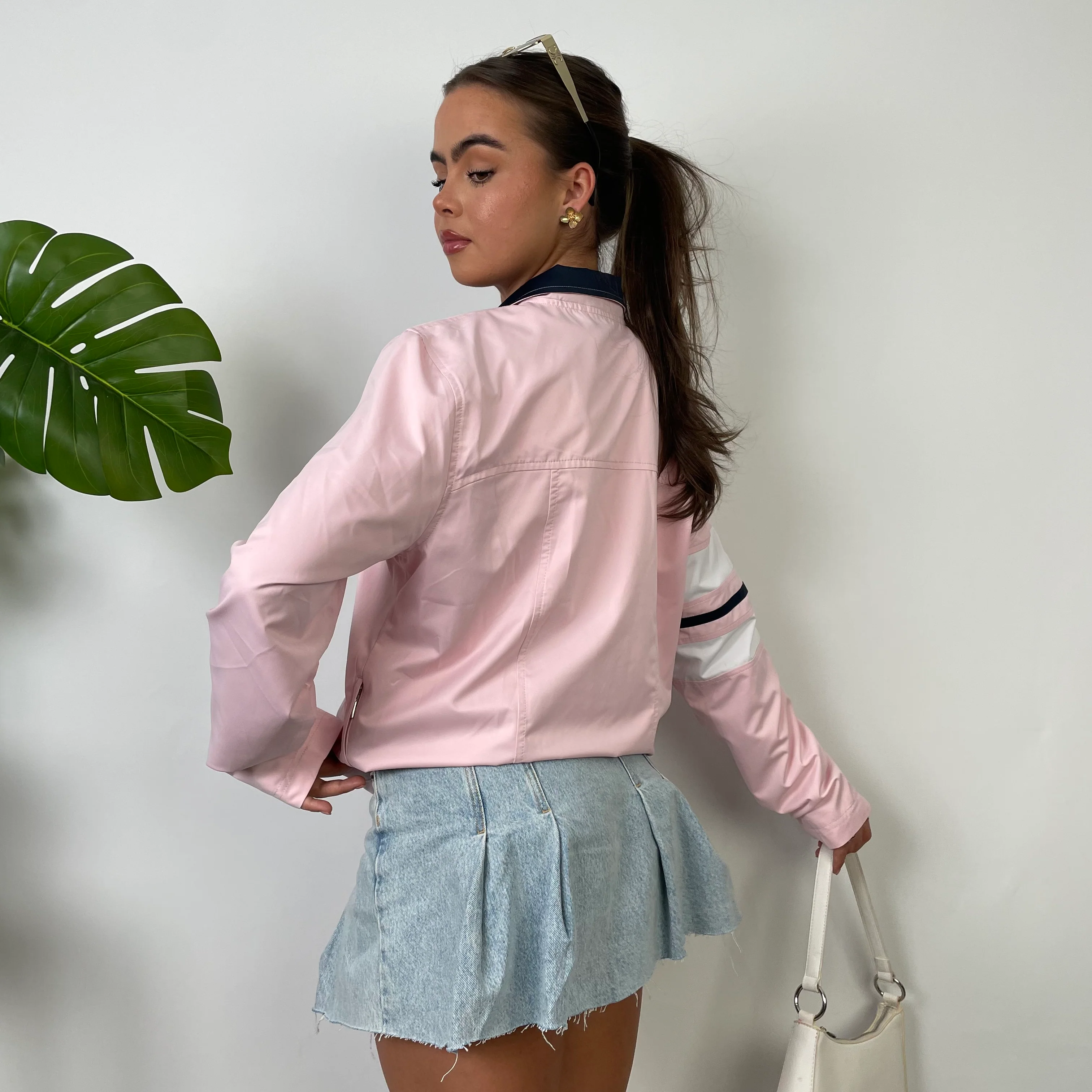 Nike Pink Embroidered Swoosh Windbreaker Jacket (M) - Image 4