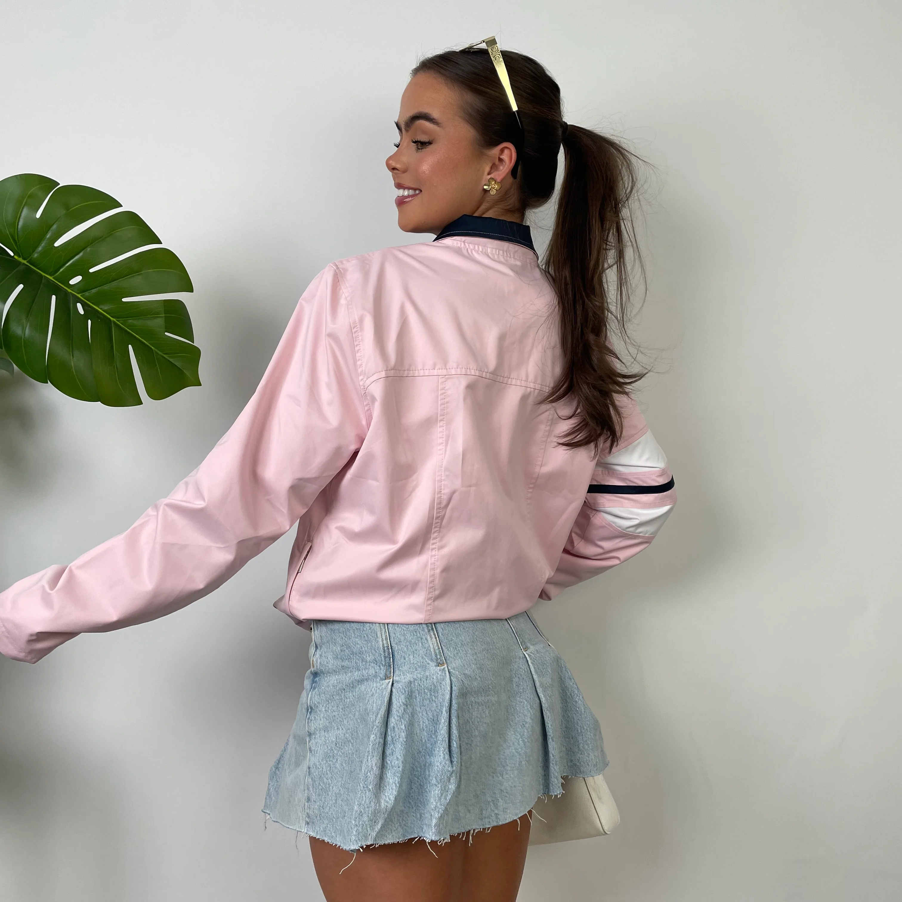Nike Pink Embroidered Swoosh Windbreaker Jacket (M) - Image 5