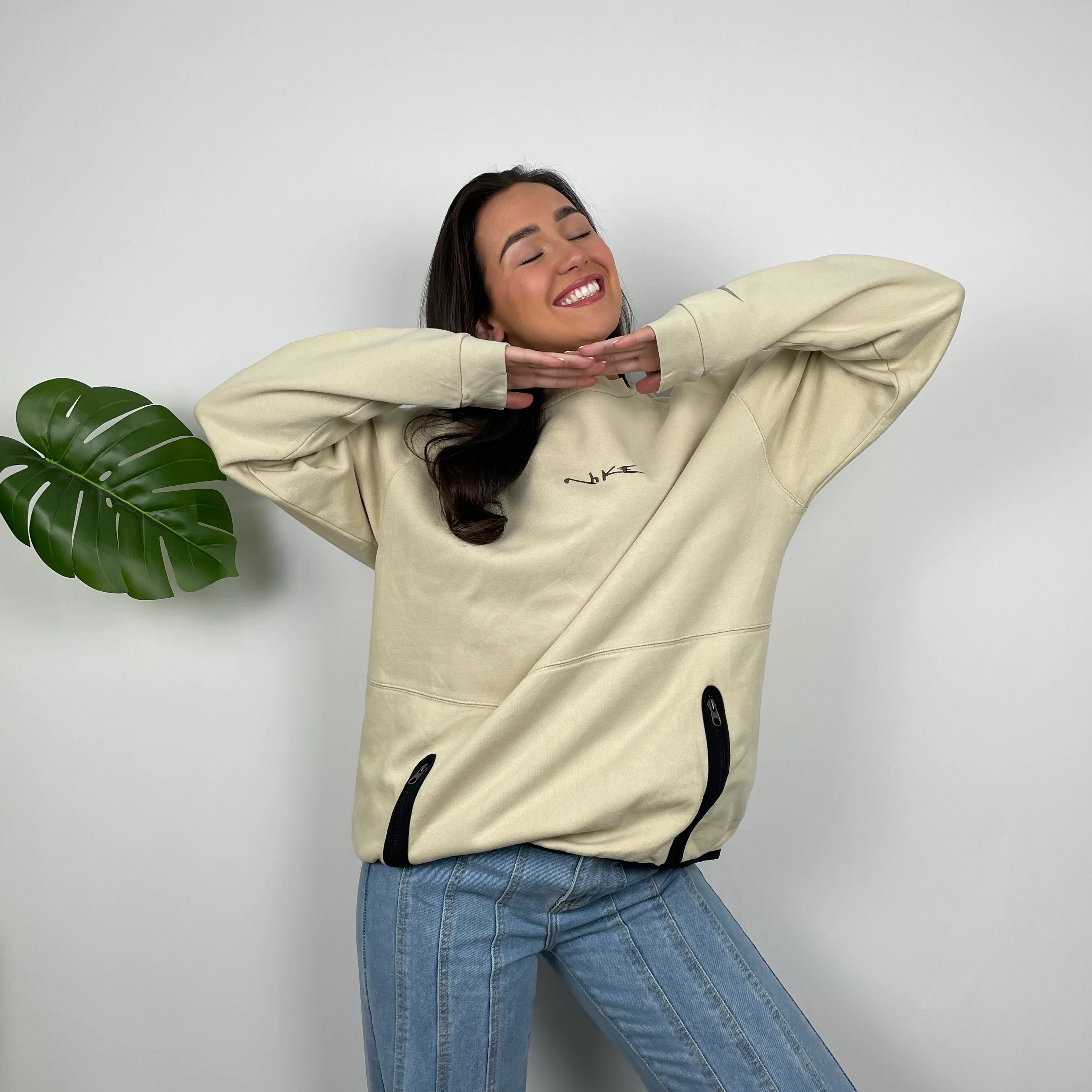 Nike RARE Cream Embroidered Spell Out Sweatshirt (L) - Image 3
