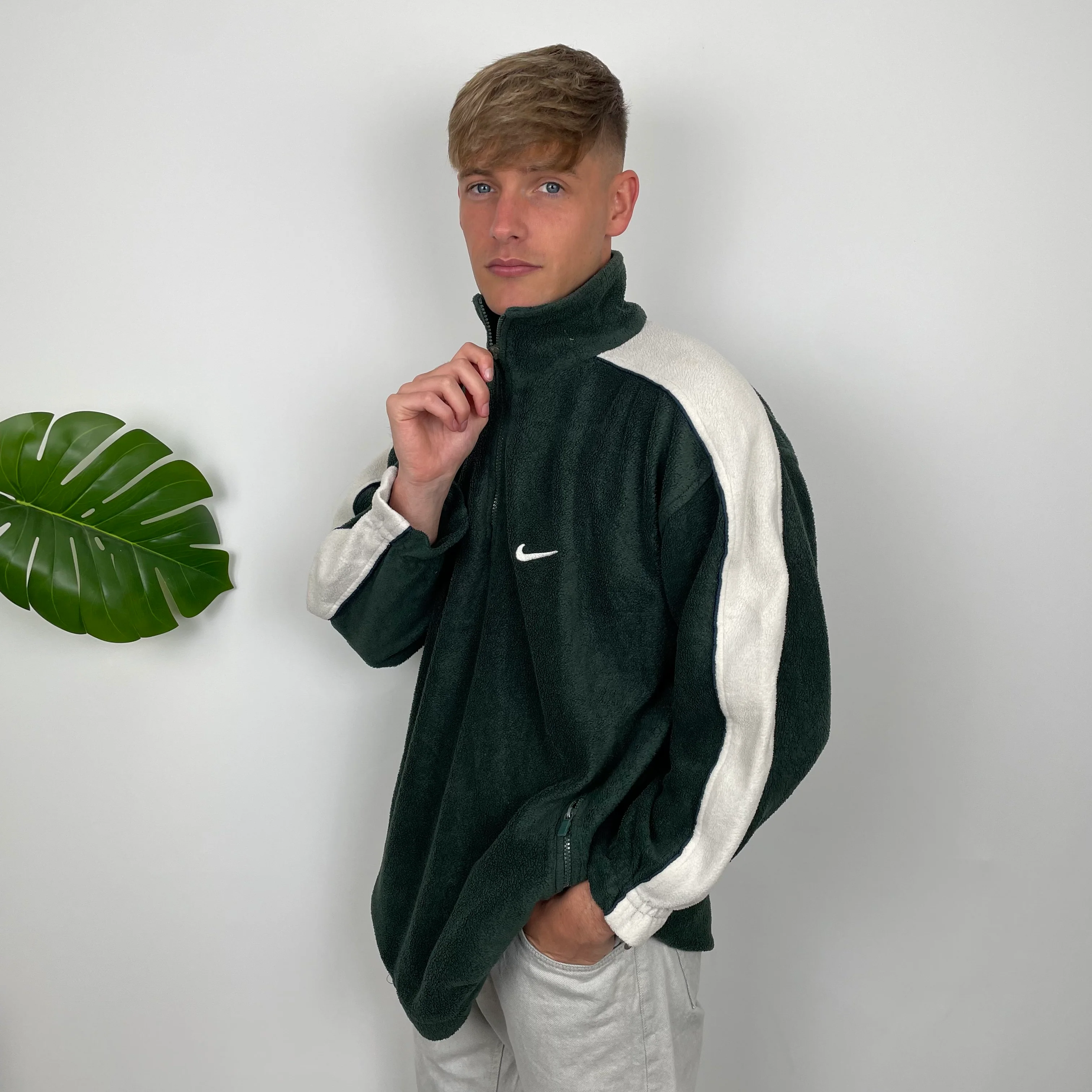 Nike RARE Green Embroidered Swoosh Teddy Bear Fleece Quarter Zip Sweatshirt (XL) - Image 3