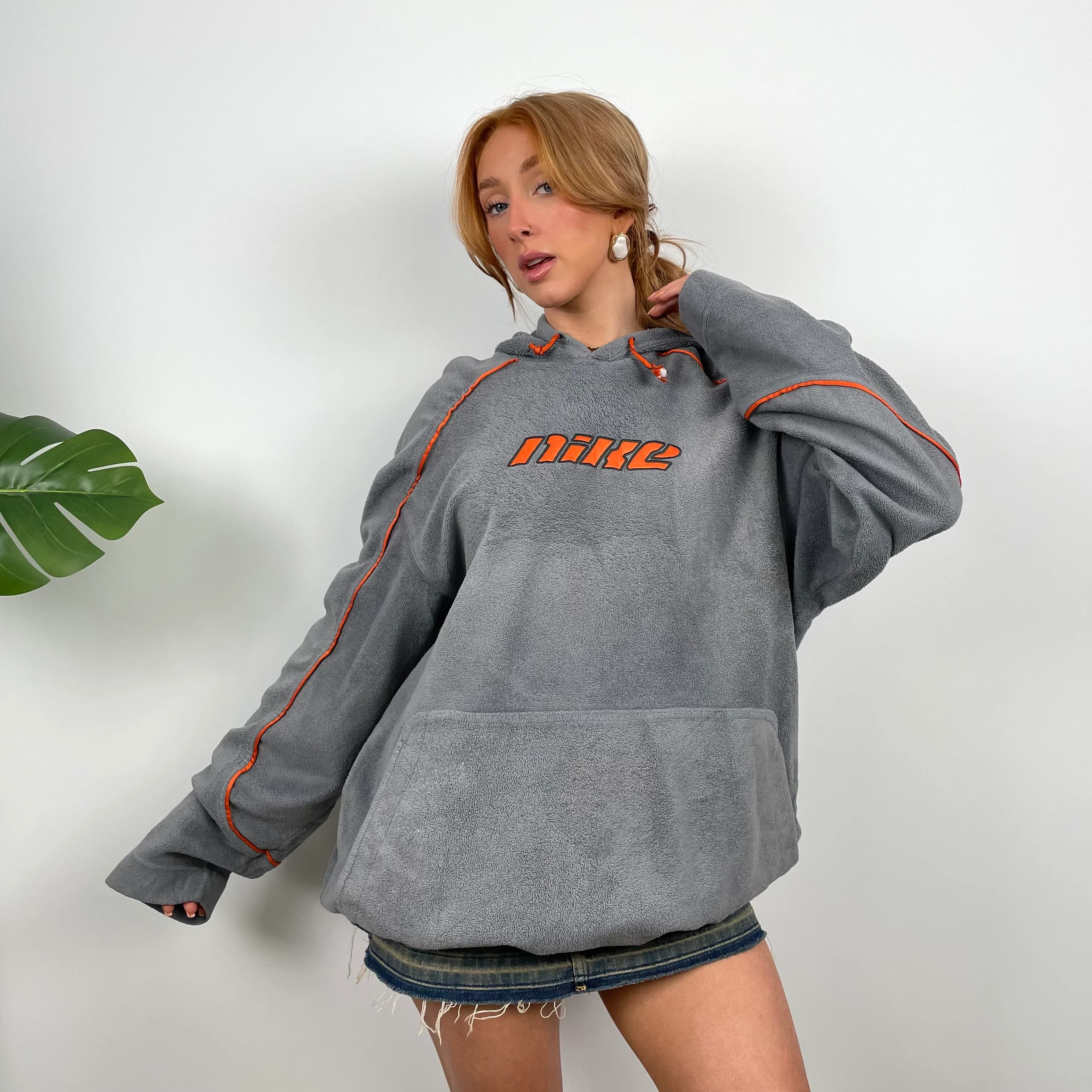 Nike RARE Grey Embroidered Spell Out Teddy Bear Fleece Hoodie (XL) - Image 4