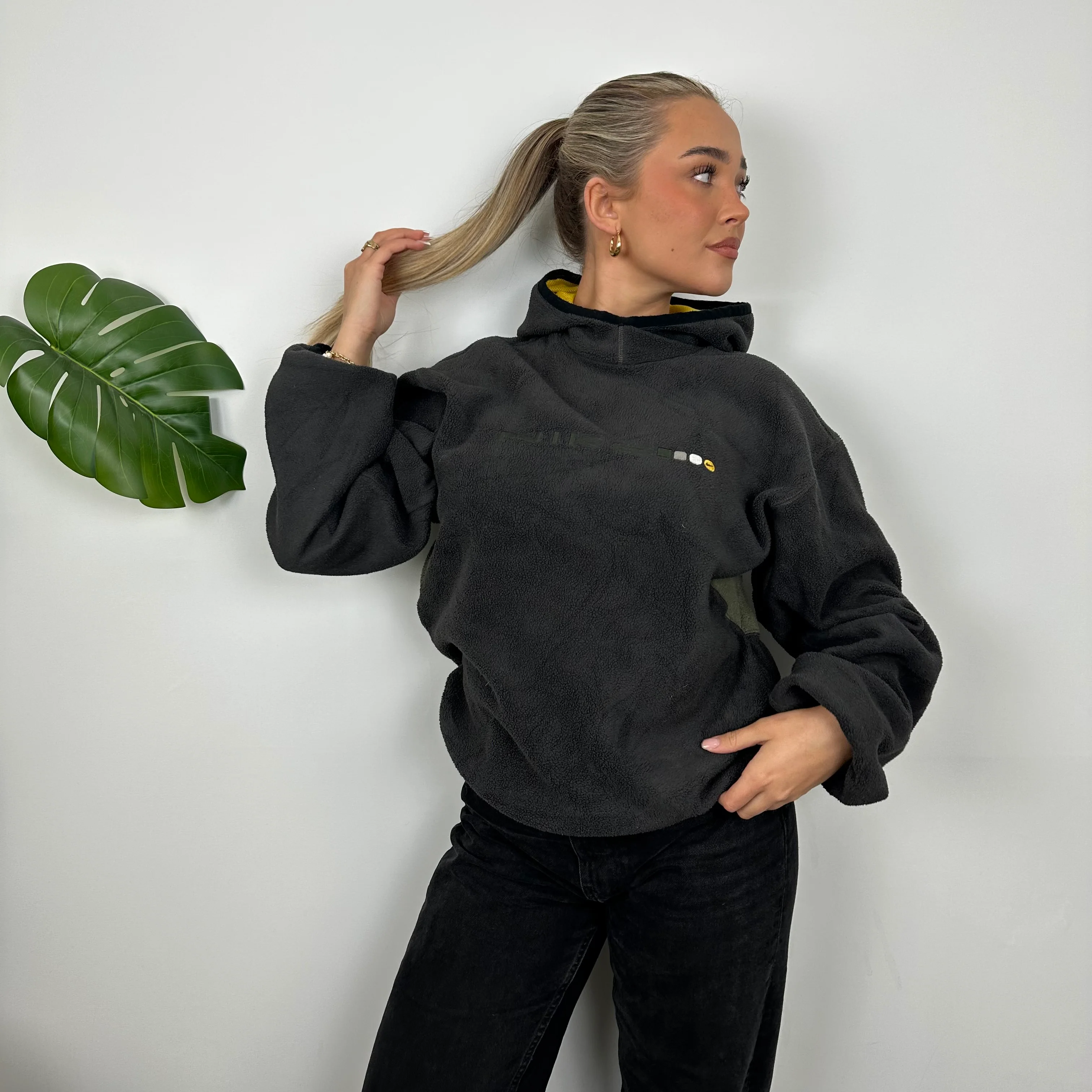 Nike RARE Grey Embroidered Spell Out Teddy Bear Fleece Hoodie (M) - Image 3