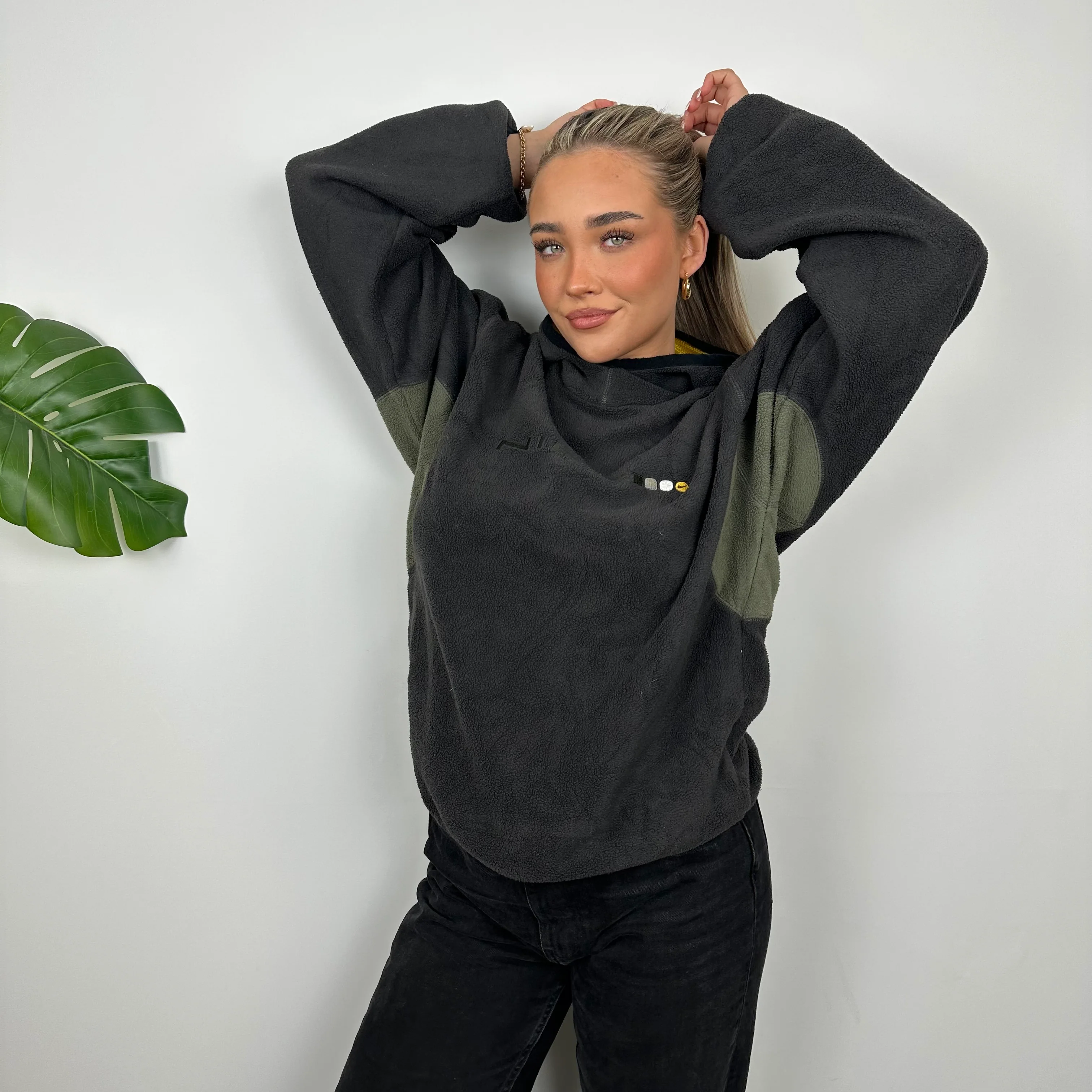 Nike RARE Grey Embroidered Spell Out Teddy Bear Fleece Hoodie (M) - Image 4