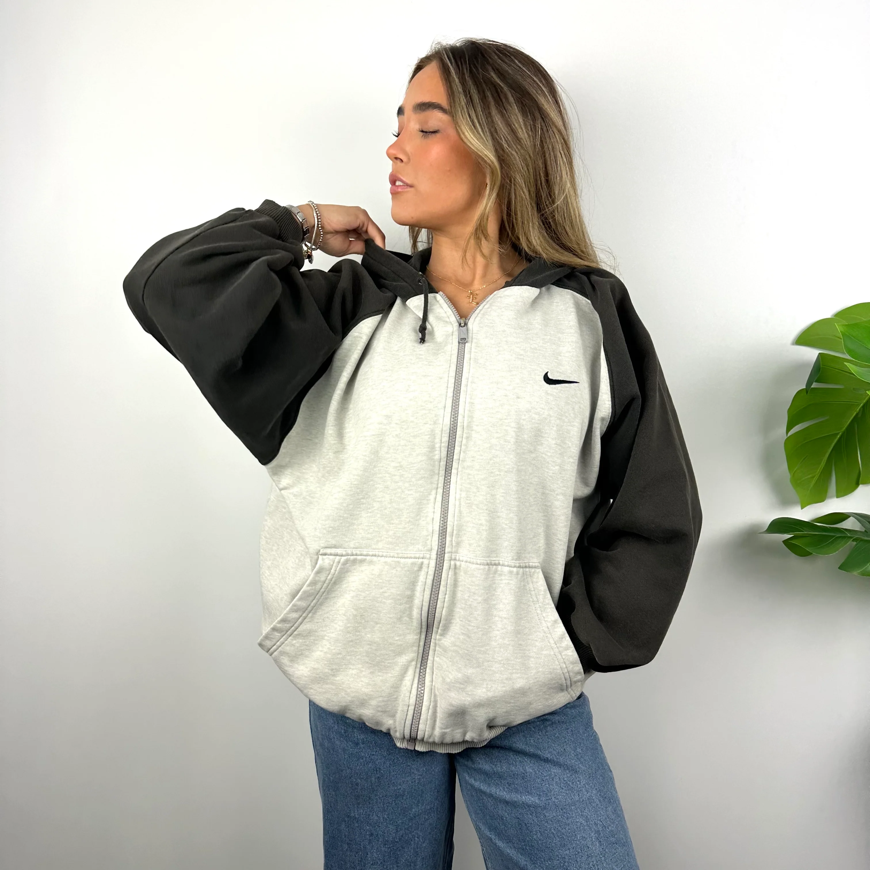 Nike RARE Grey Embroidered Spell Out Zip Up Hoodie Jacket (L) - Image 7