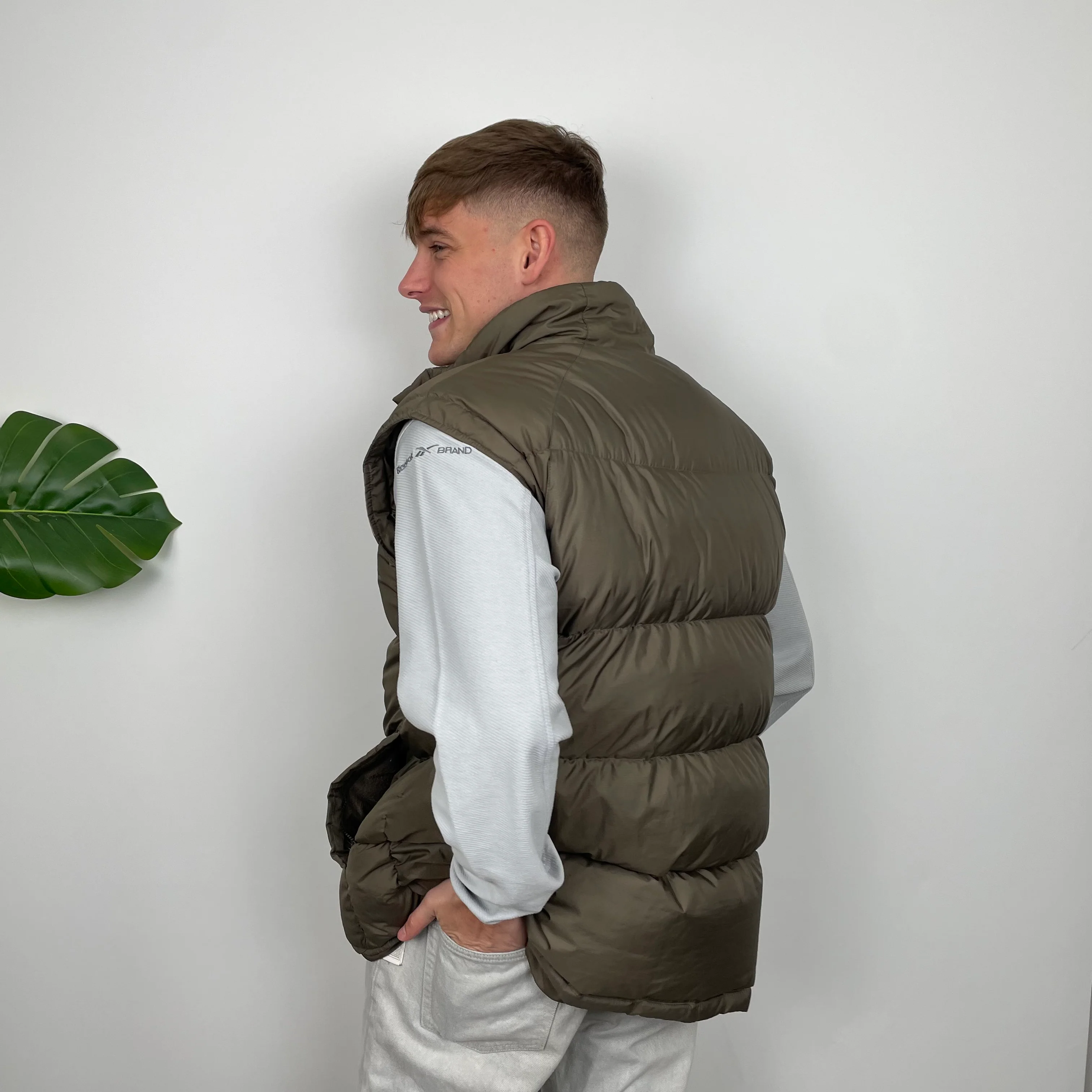 Nike RARE Khaki Embroidered Swoosh Puffer Gilet (M) - Image 6