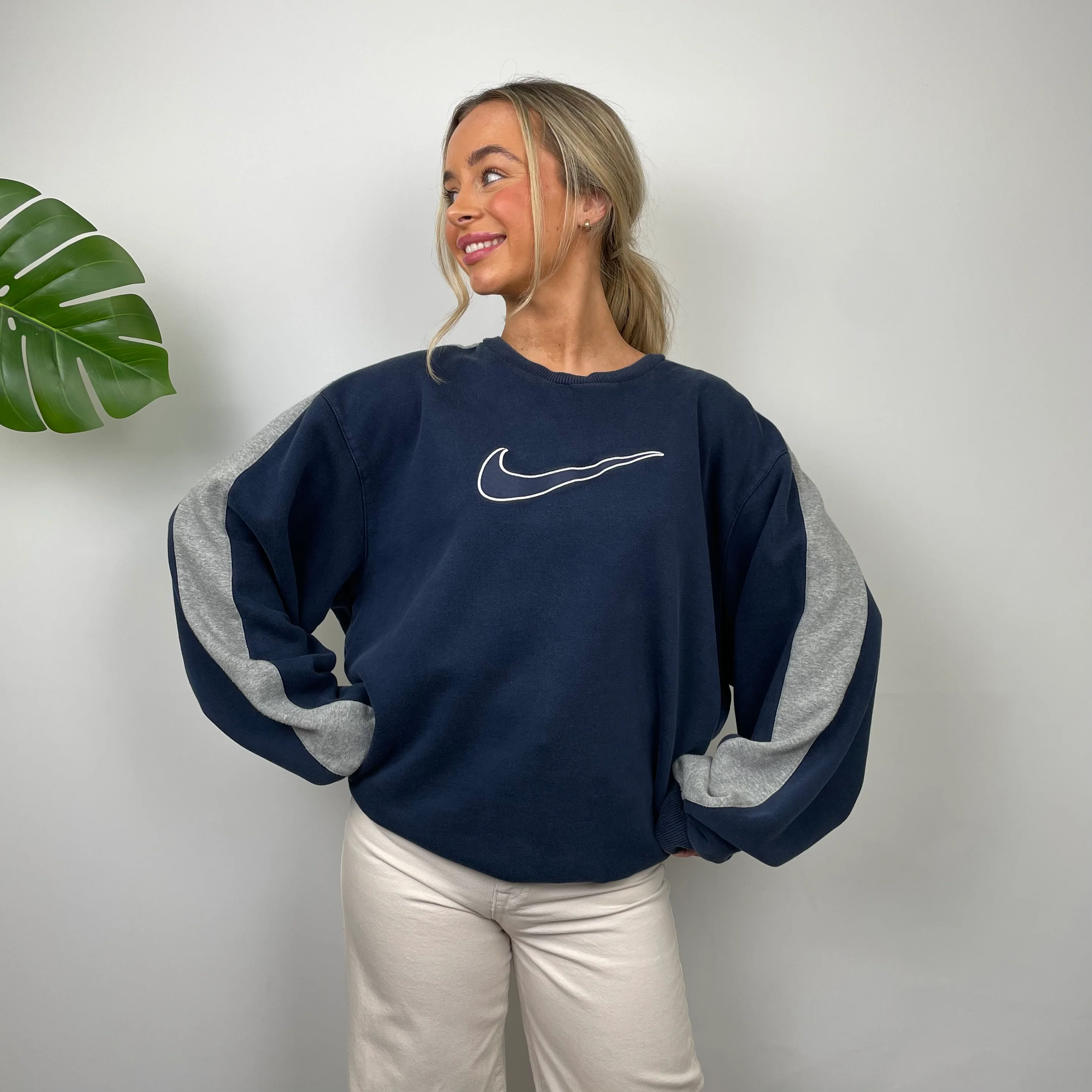 Nike RARE Navy Embroidered Swoosh Sweatshirt (M) - Image 2