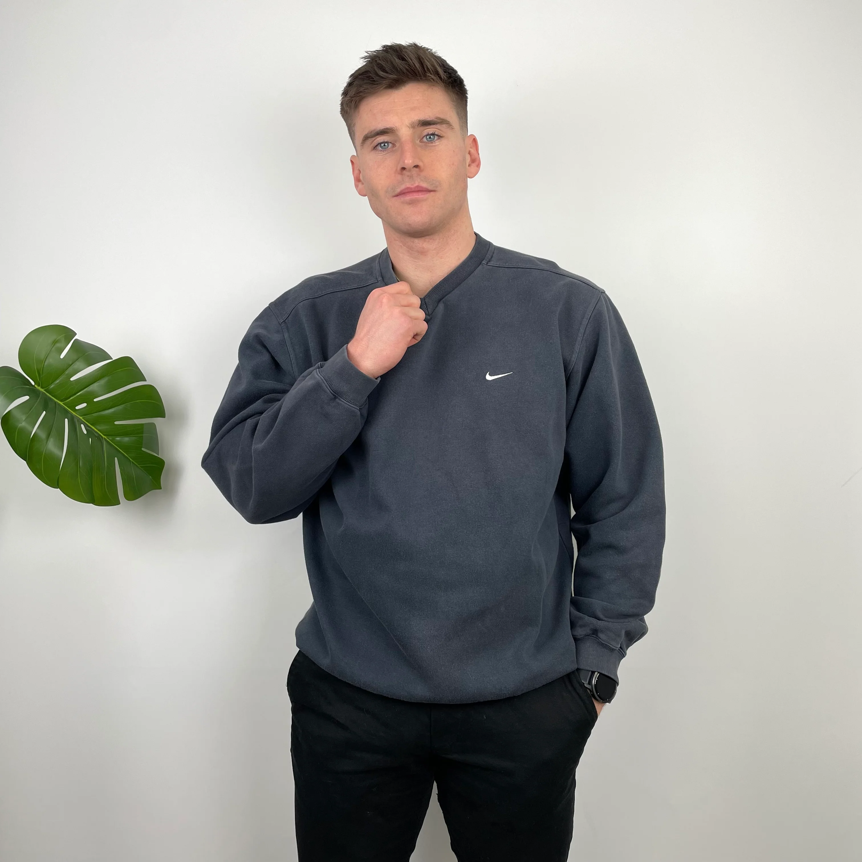 Nike RARE Navy Embroidered Swoosh Sweatshirt (L) - Image 2