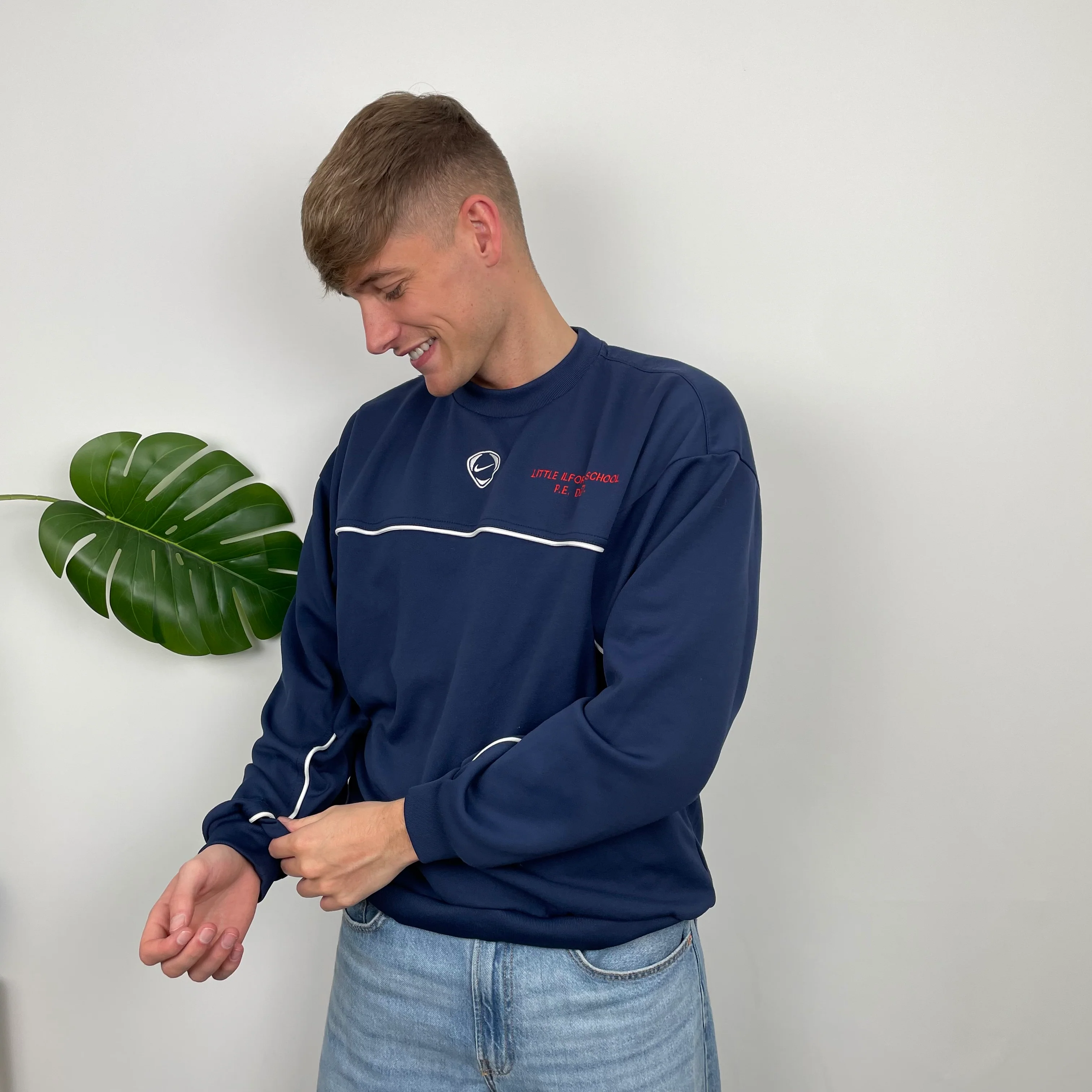 Nike RARE Navy Embroidered Swoosh Sweatshirt (M) - Image 6