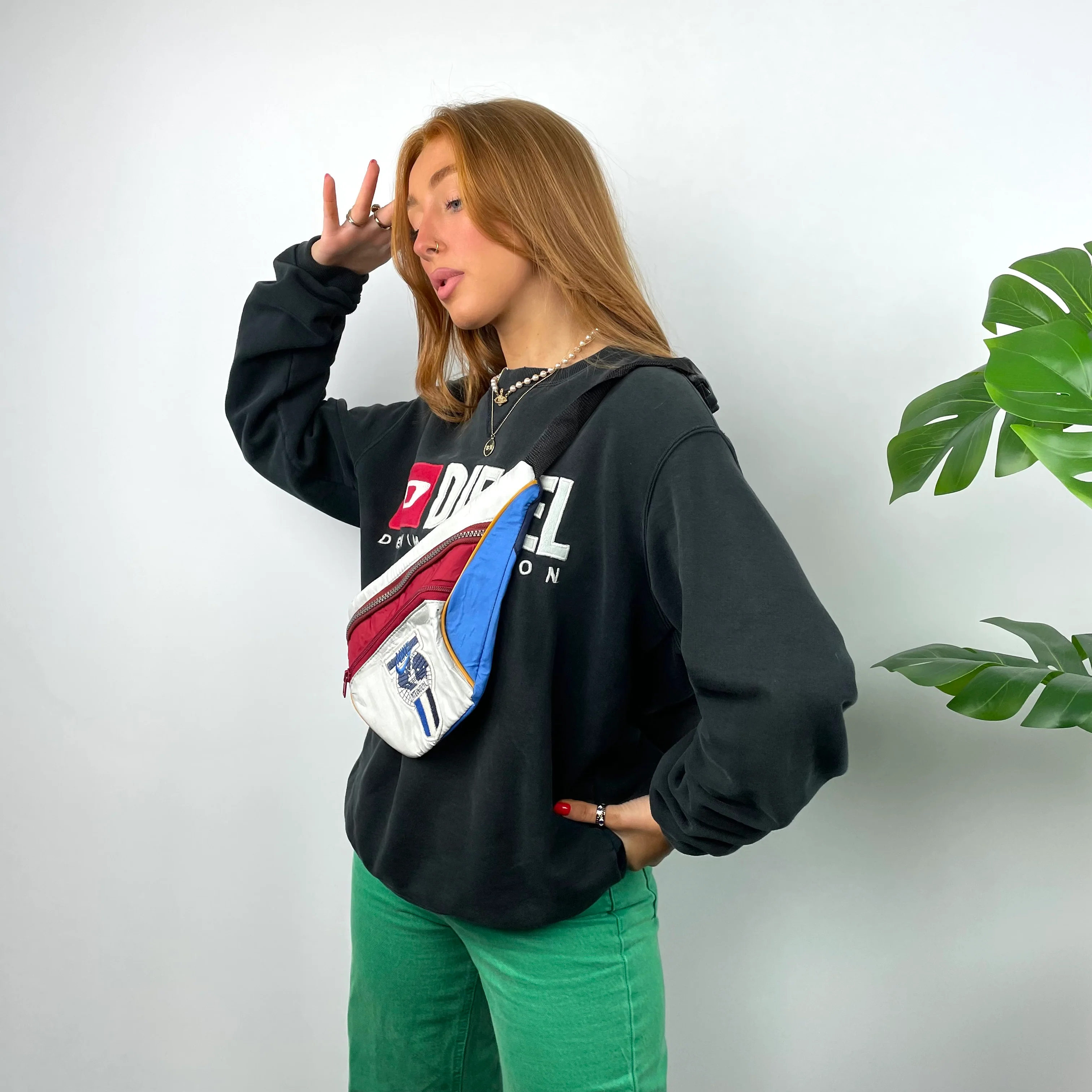 Nike RARE Spell Out Bum Bag - Image 3