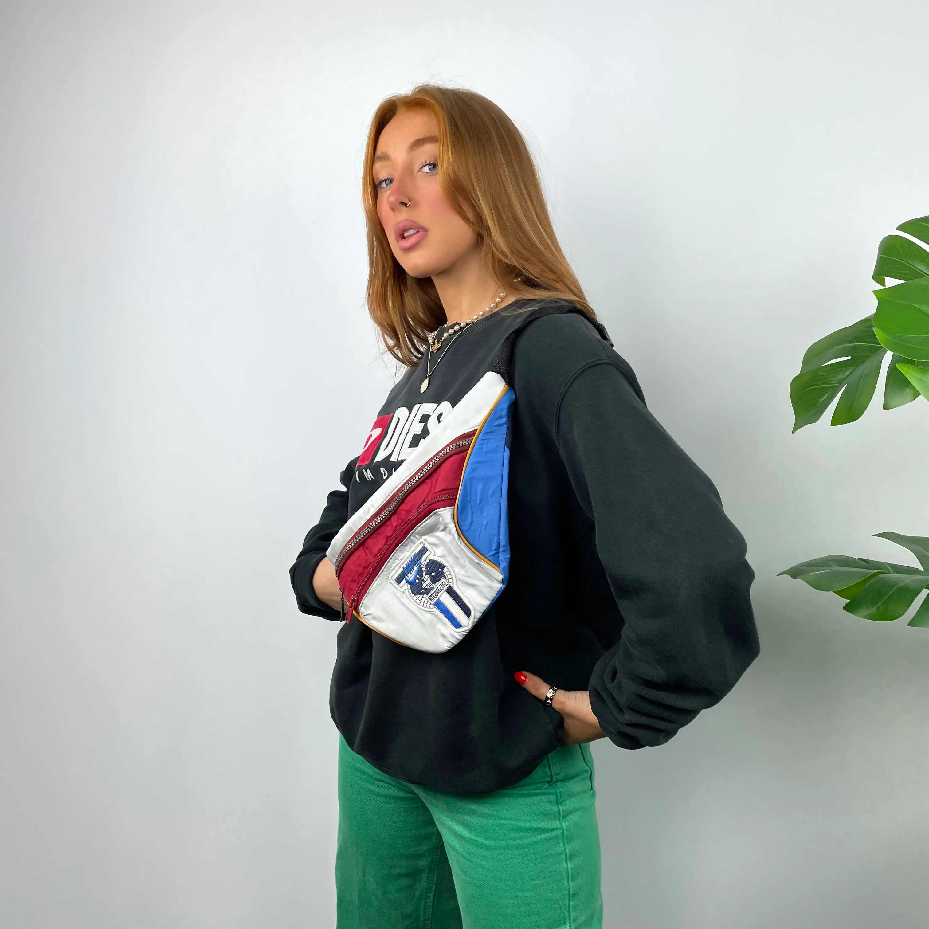 Nike RARE Spell Out Bum Bag - Image 6