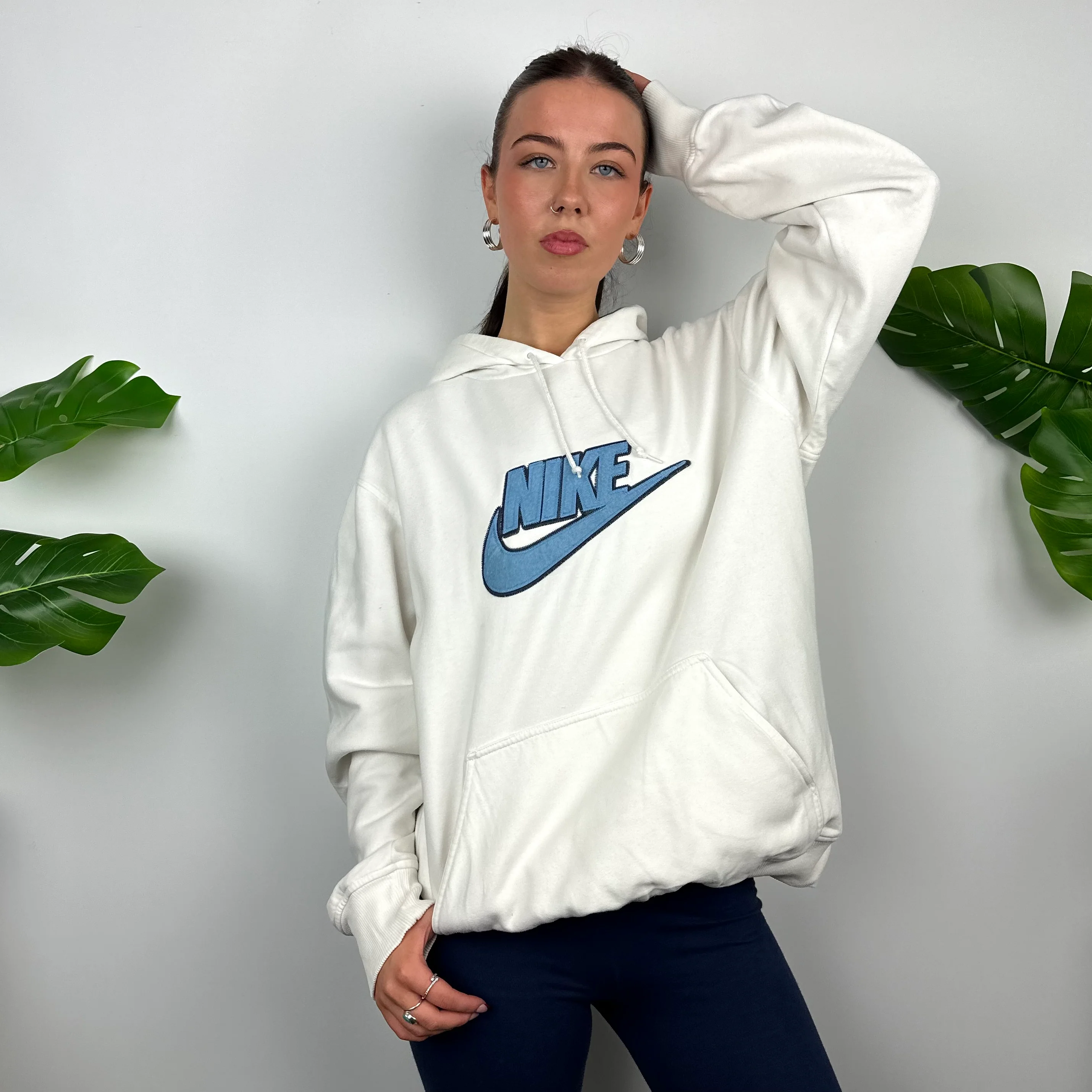 Nike RARE White Embroidered Spell Out Hoodie (L) - Image 3